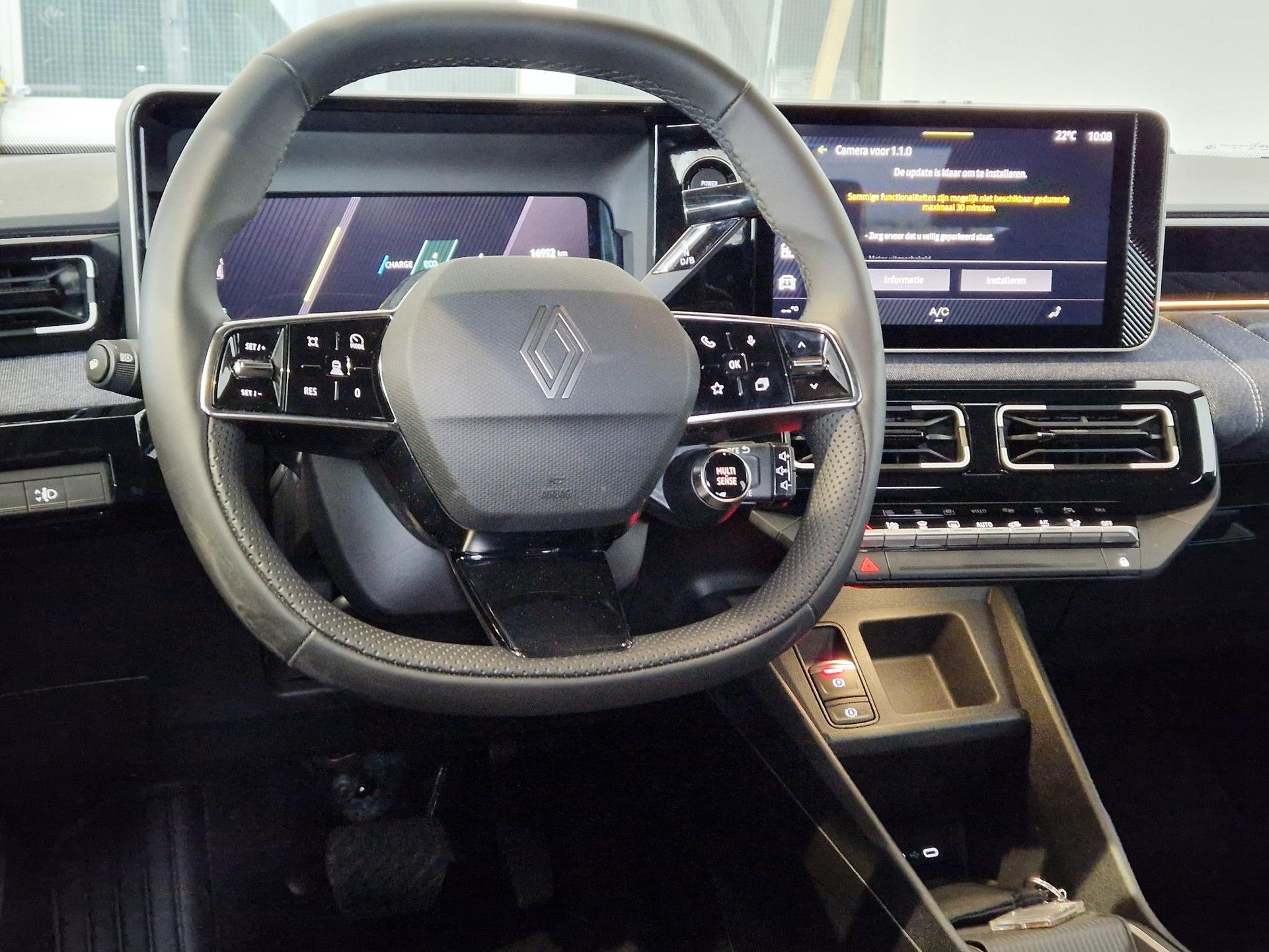 Renault 5 met kenteken JLZ-20-V – interieur