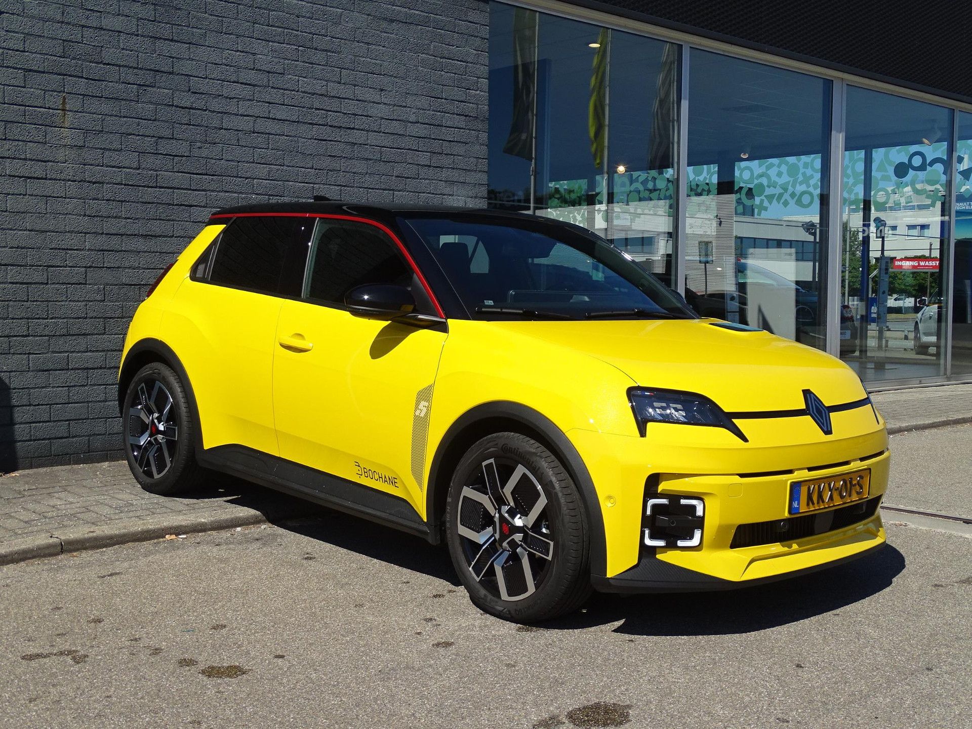 Renault 5 met kenteken KKX-01-S – detailfoto