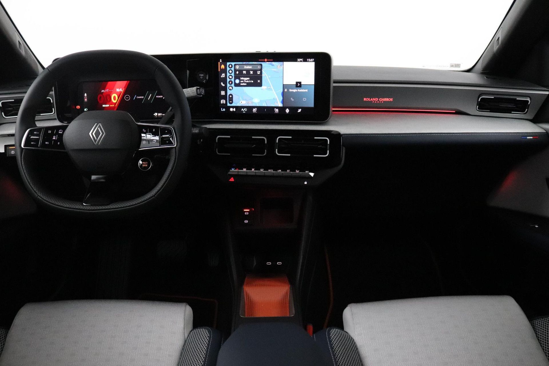Renault 5 met kenteken KLT-83-S – interieur