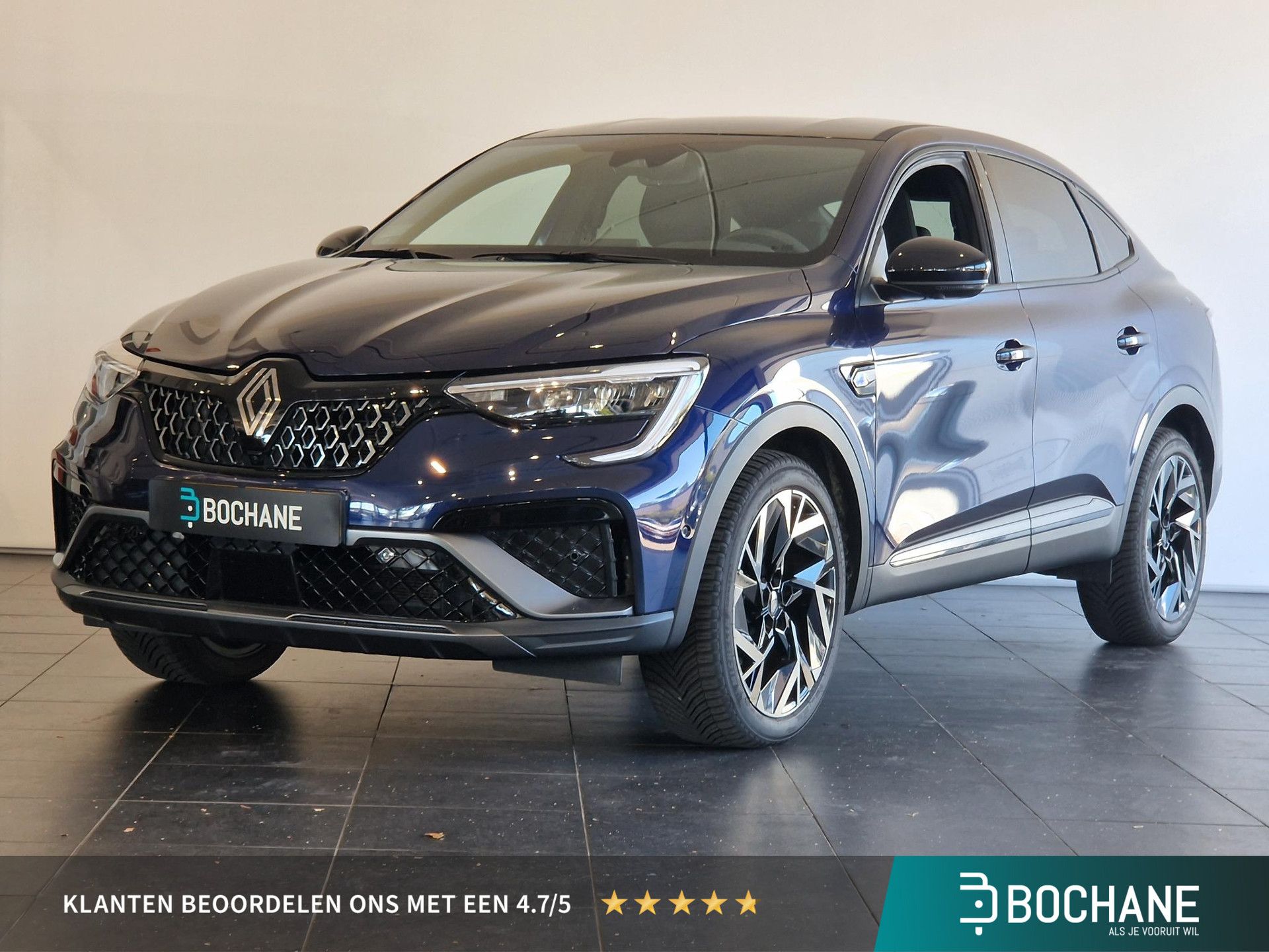 Renault Arkana met kenteken X-551-NT – vooraanzicht