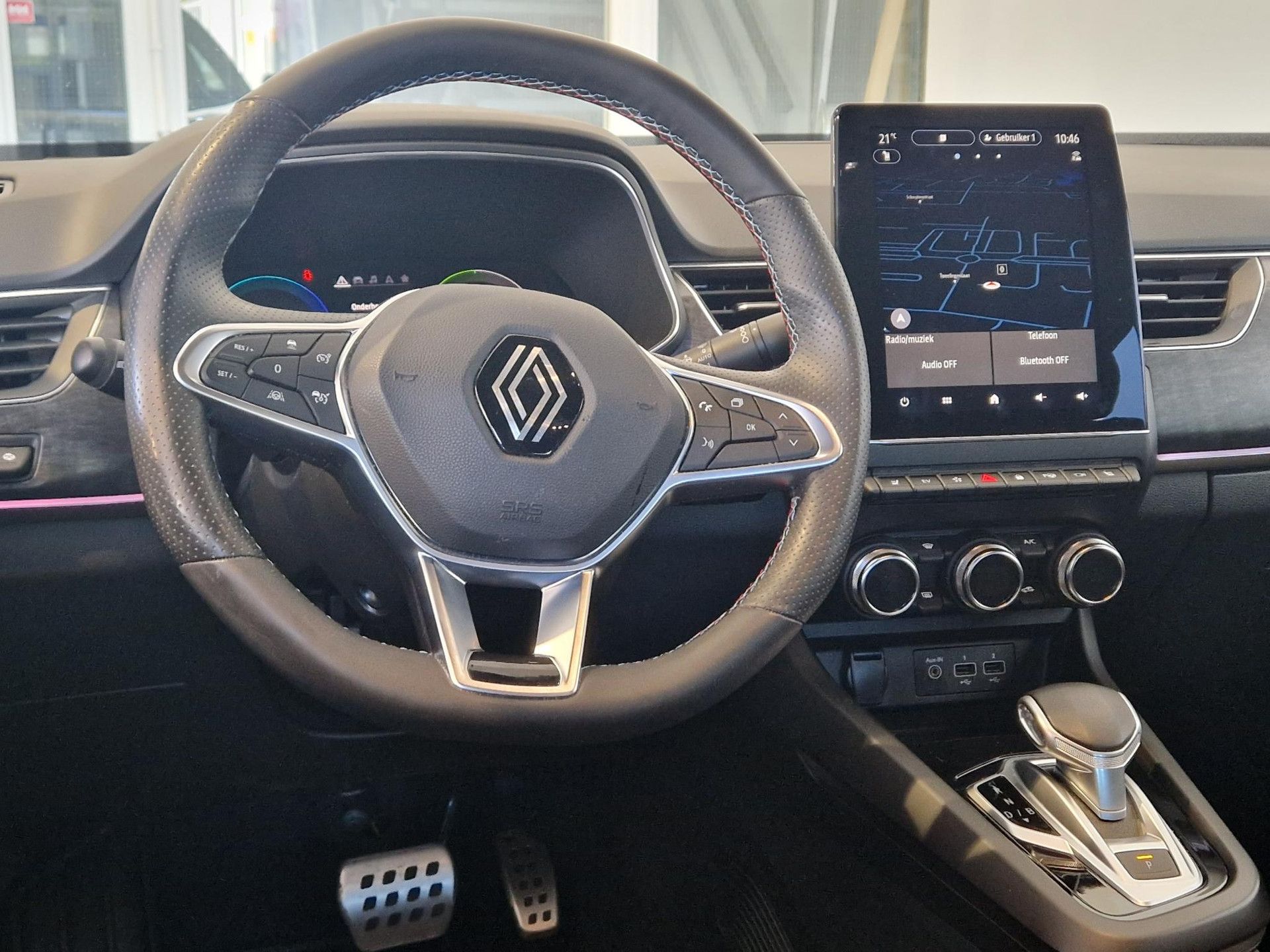 Renault Arkana met kenteken X-551-NT – interieur