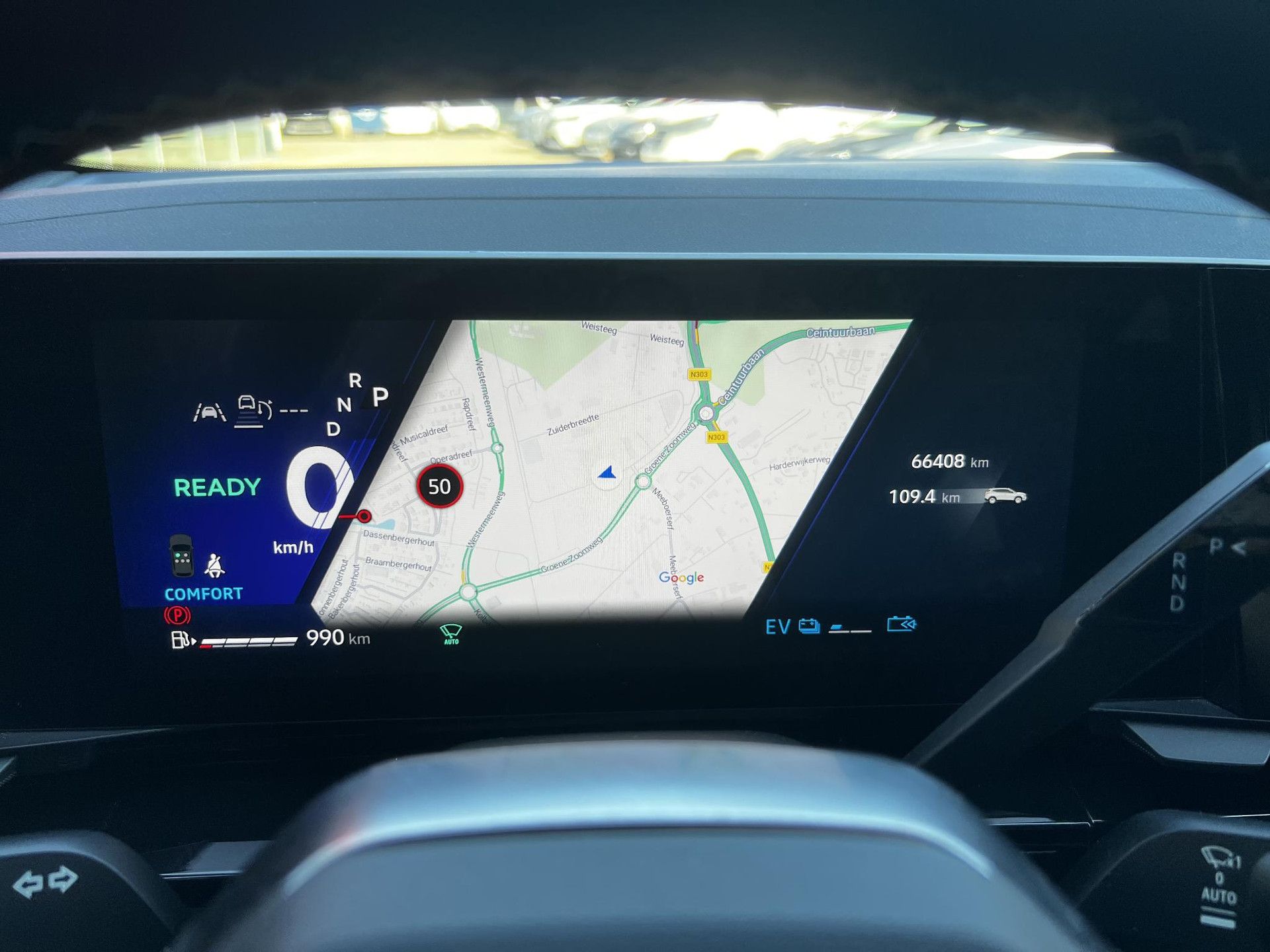 Renault Austral met kenteken GHV-46-L – dashboard