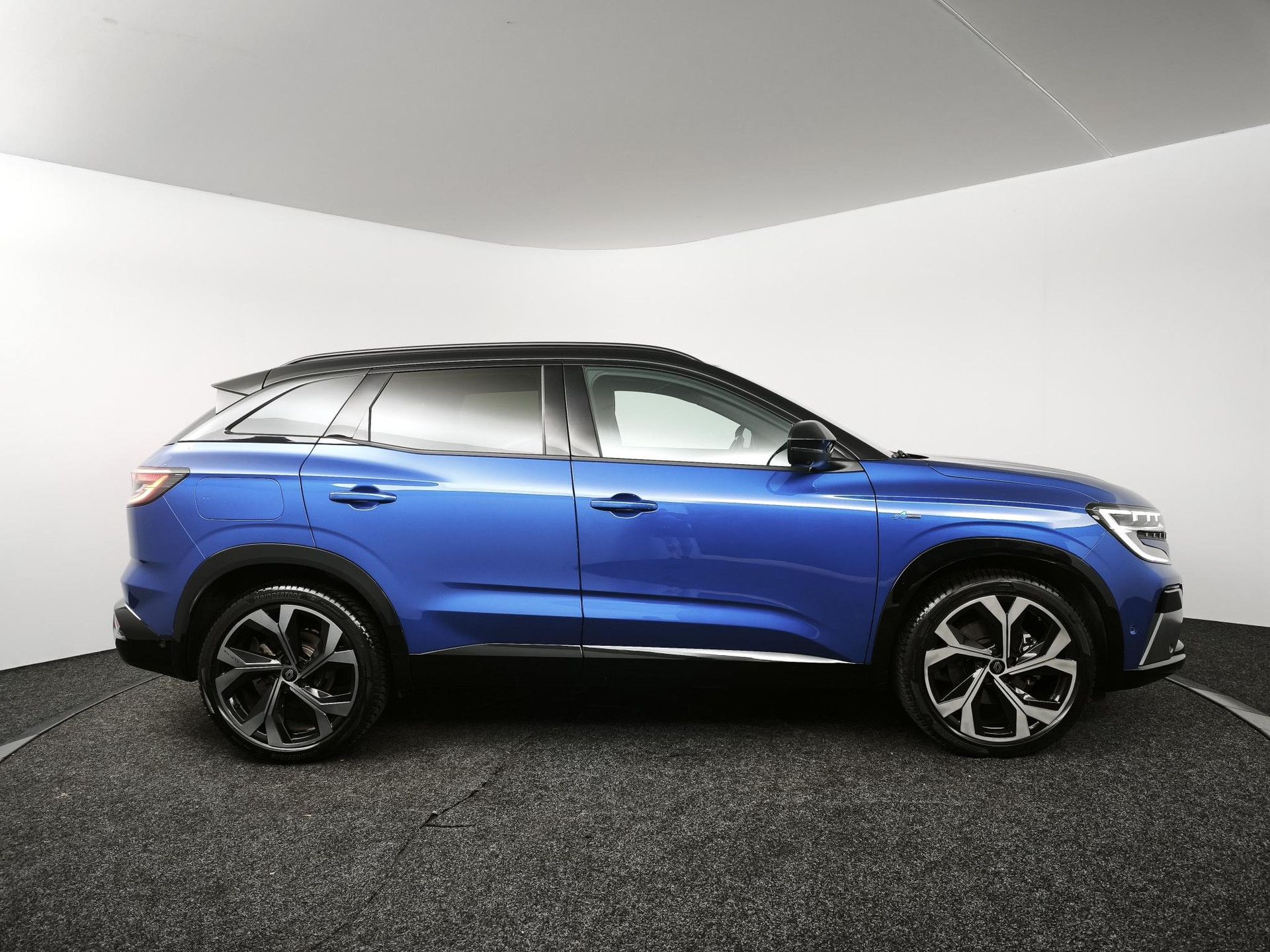 Renault Austral met kenteken KLJ-61-X – interieur