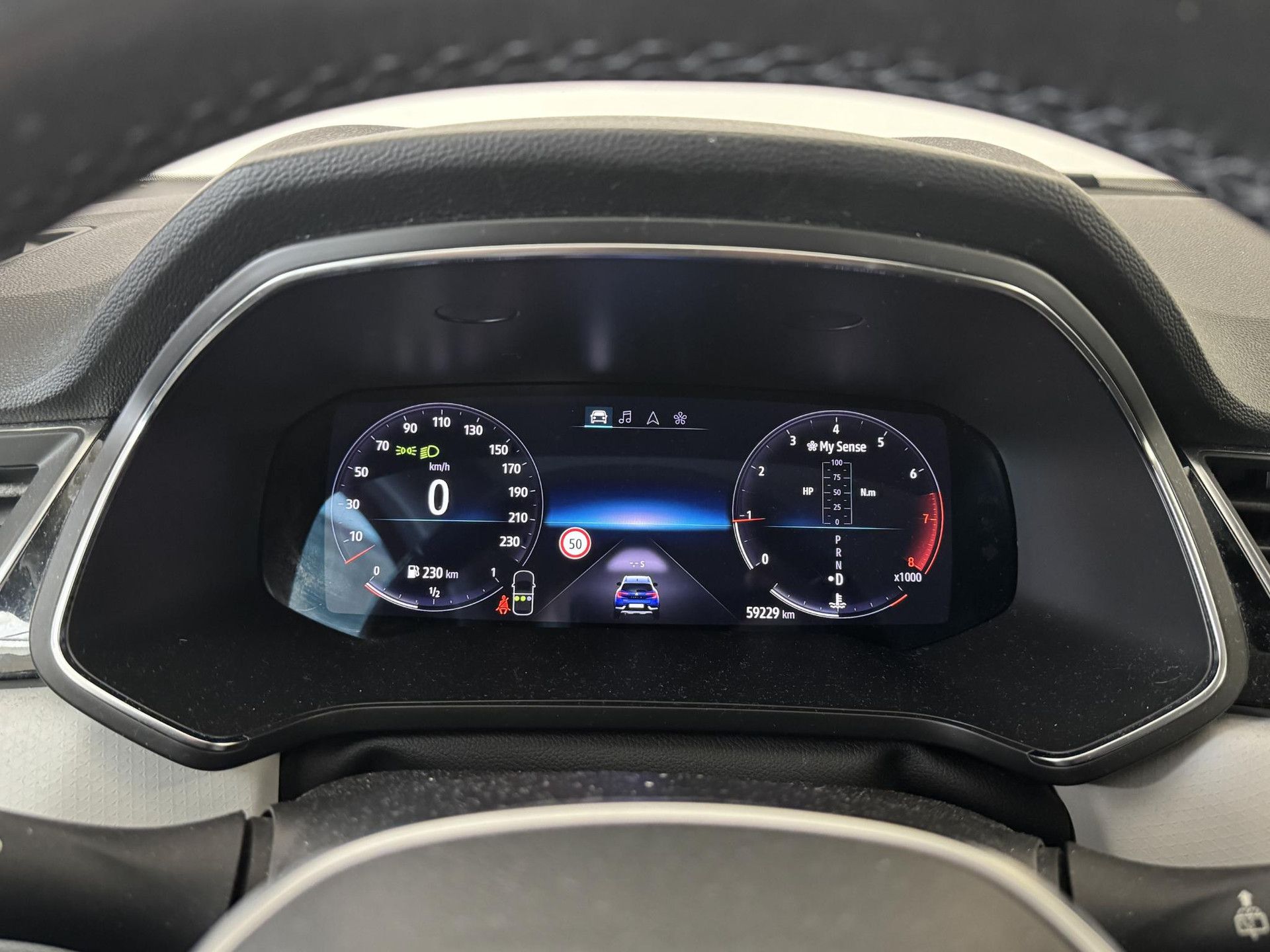 Renault Captur met kenteken GXR-41-R – dashboard