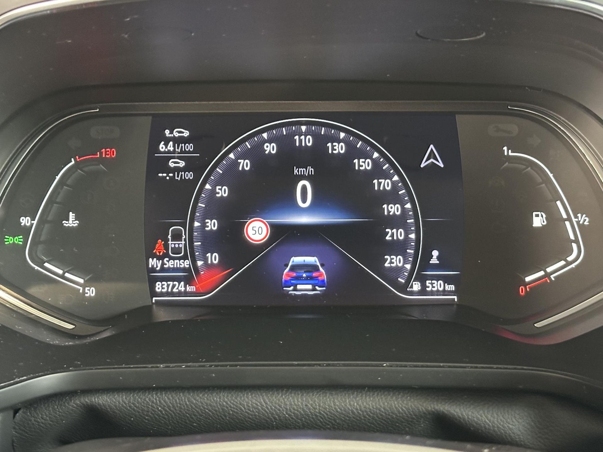 Renault Captur met kenteken K-158-JV – dashboard