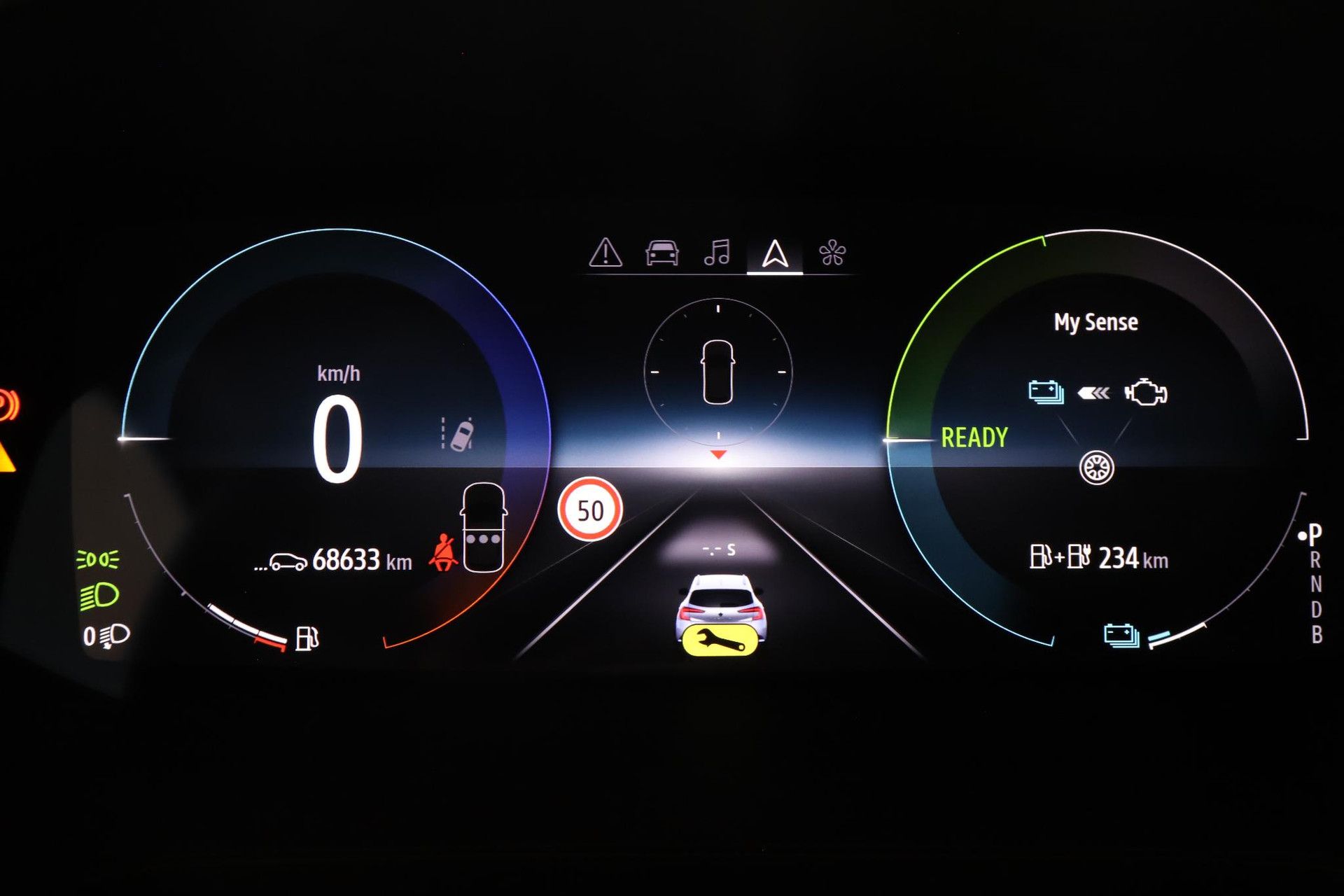 Renault Captur met kenteken KKV-33-R – dashboard