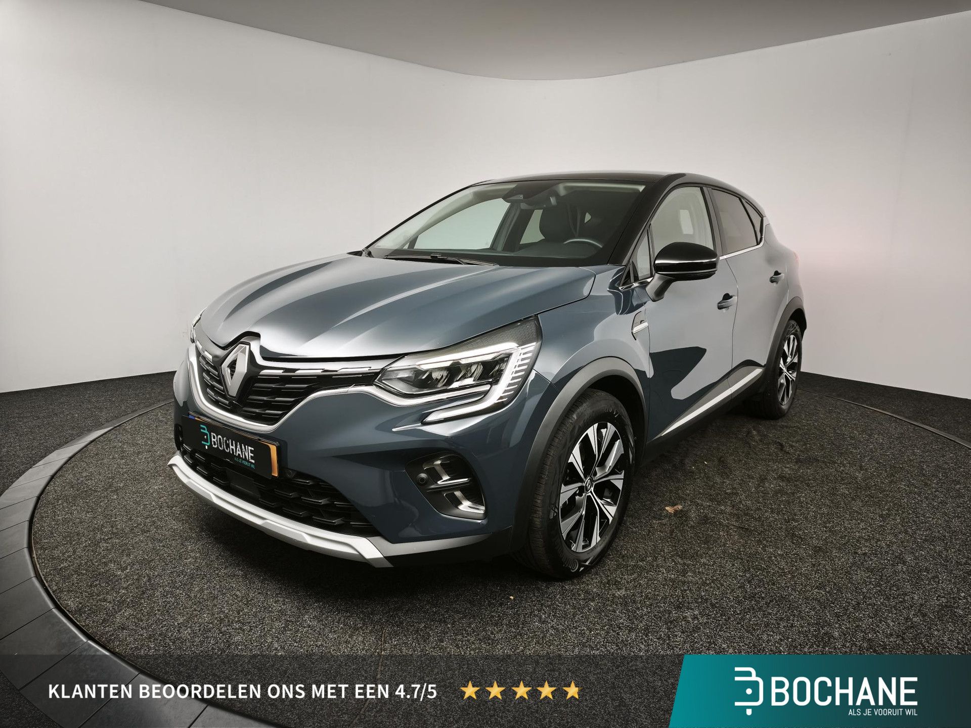 Renault Captur met kenteken KRF-10-D – vooraanzicht