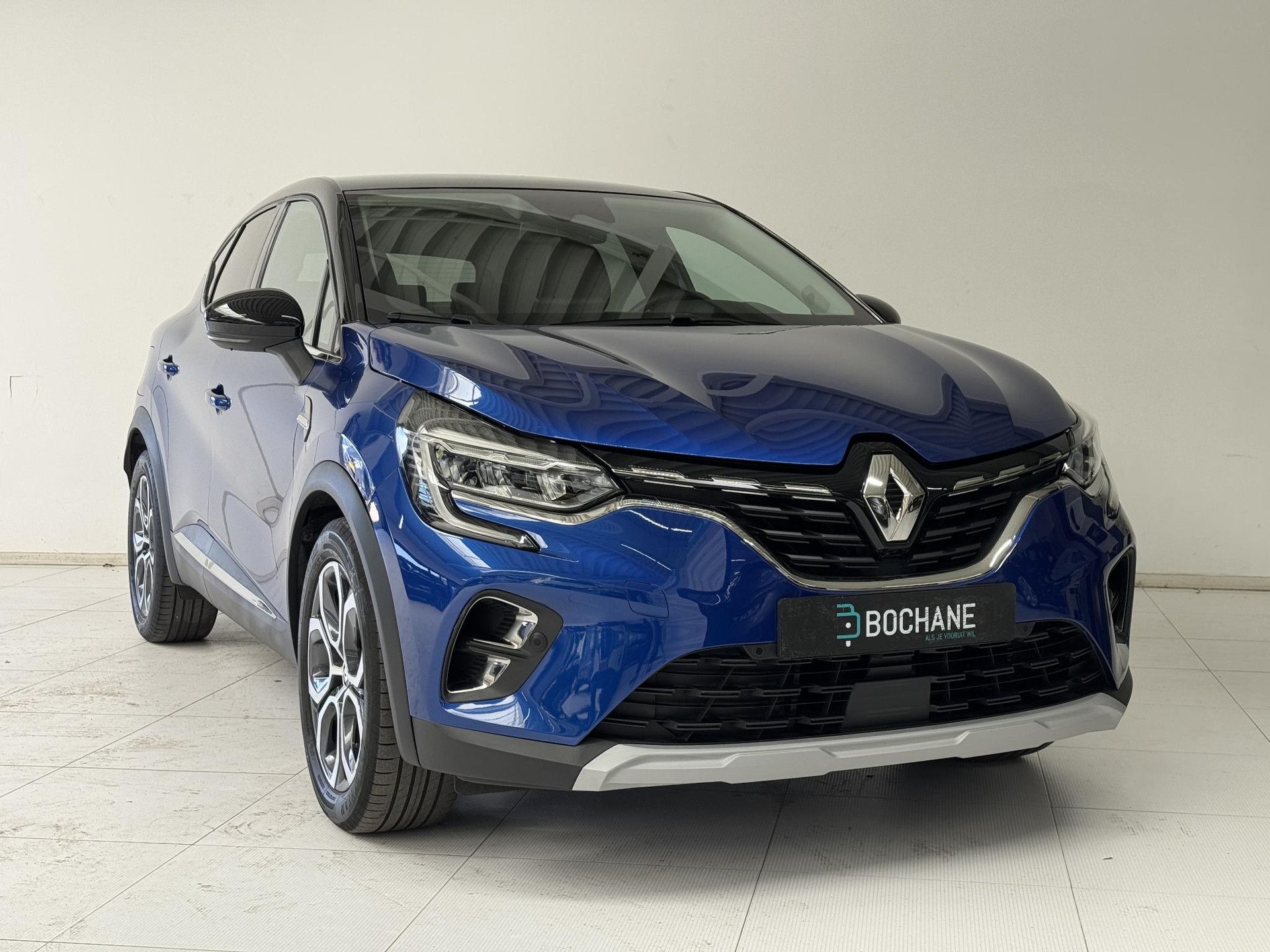 Renault Captur met kenteken KRG-85-L – detailfoto
