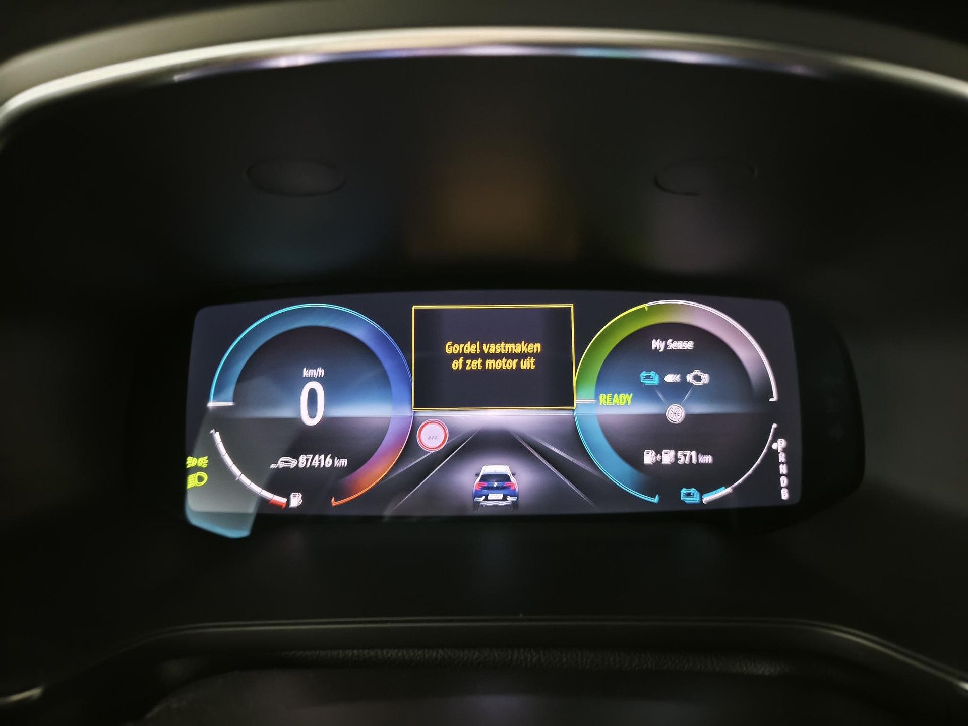 Renault Captur met kenteken KRR-81-R – dashboard