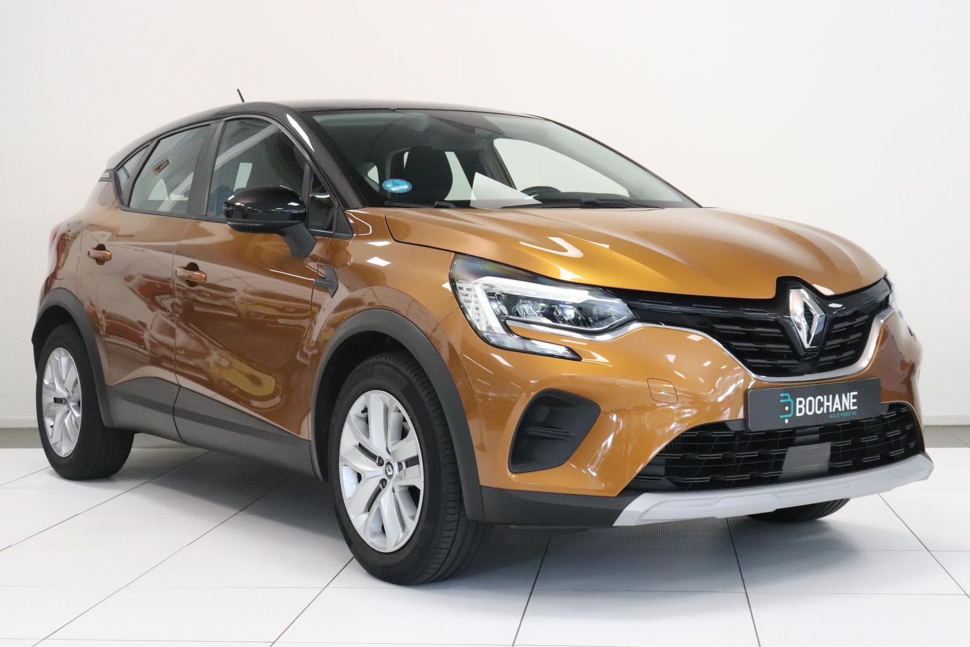 Renault Captur met kenteken L-205-JH – detailfoto