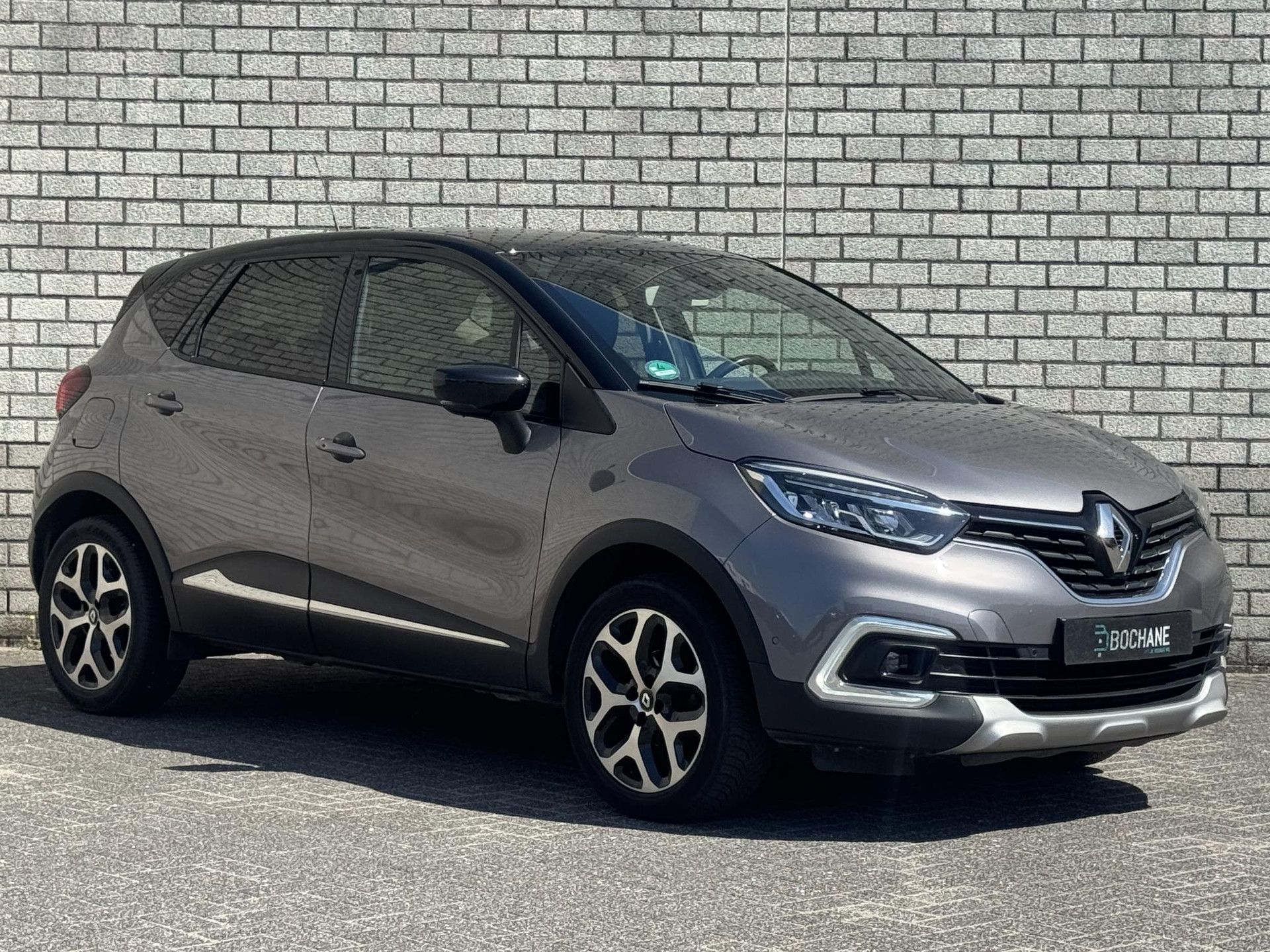 Renault Captur met kenteken RB-603-H – detailfoto