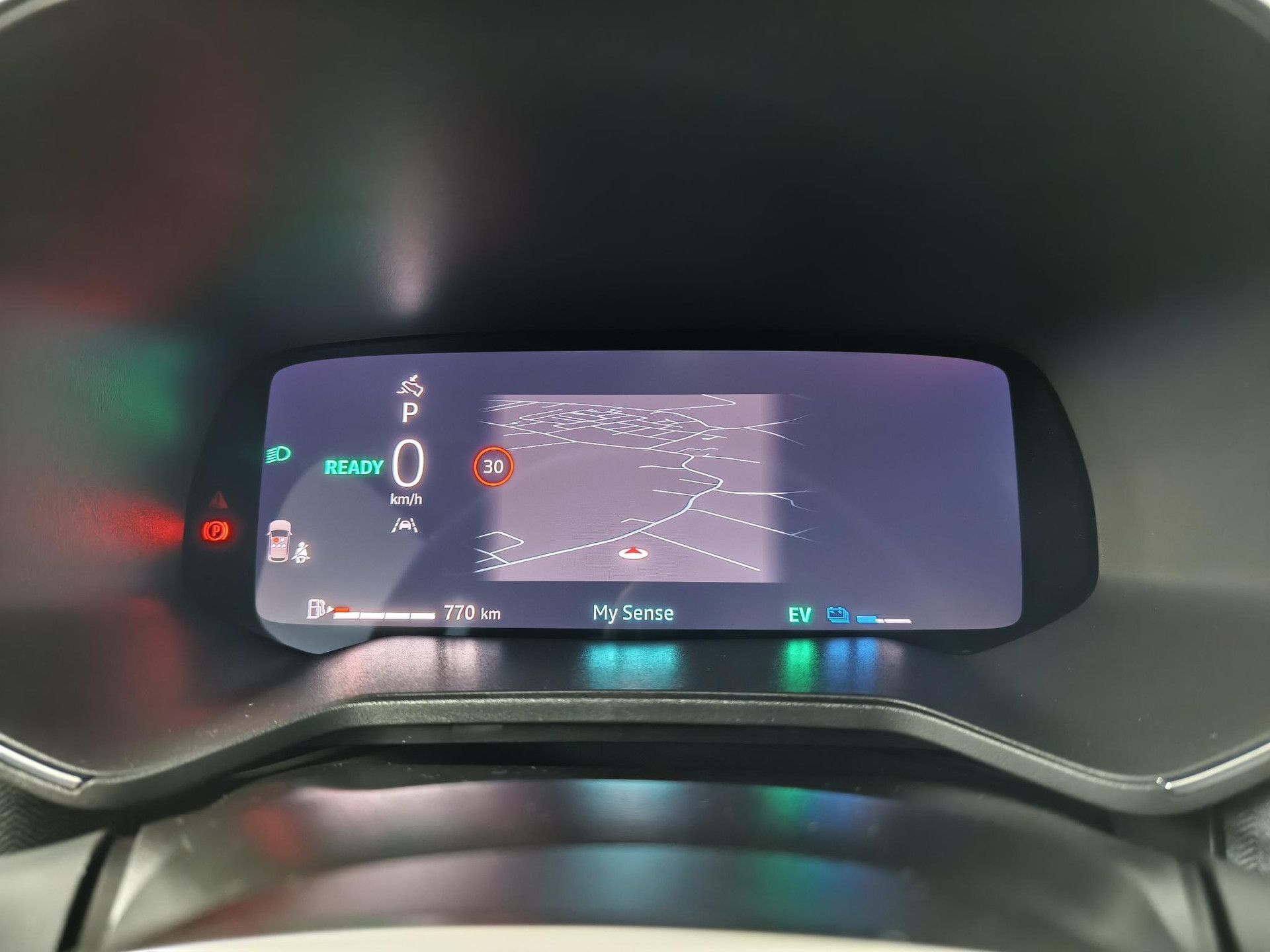 Renault Clio met kenteken GXR-70-D – dashboard