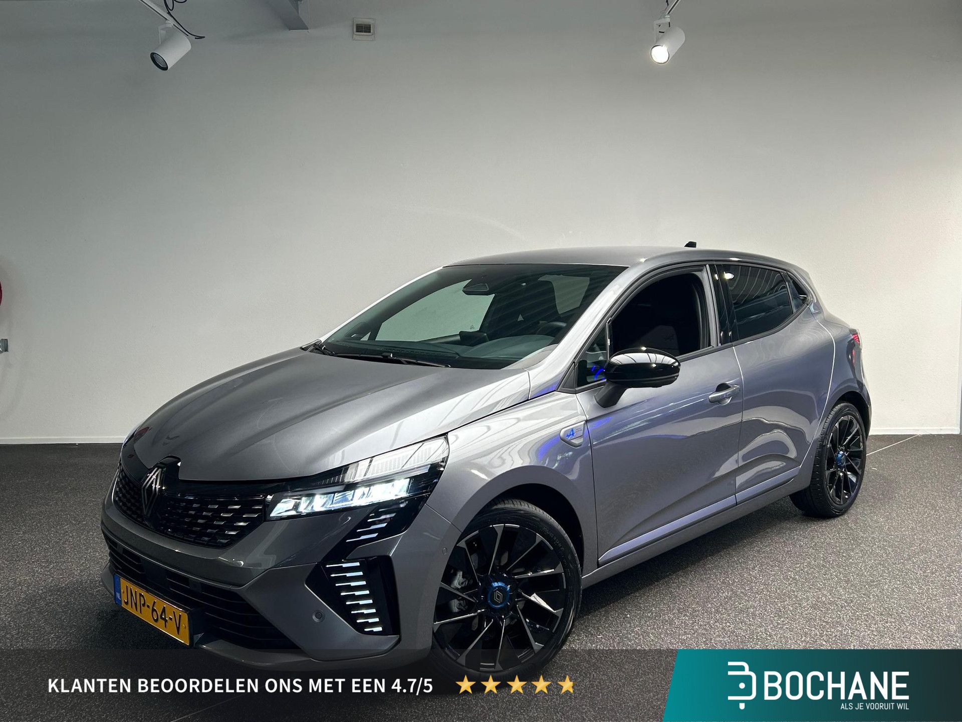 Renault Clio met kenteken JNP-64-V – vooraanzicht