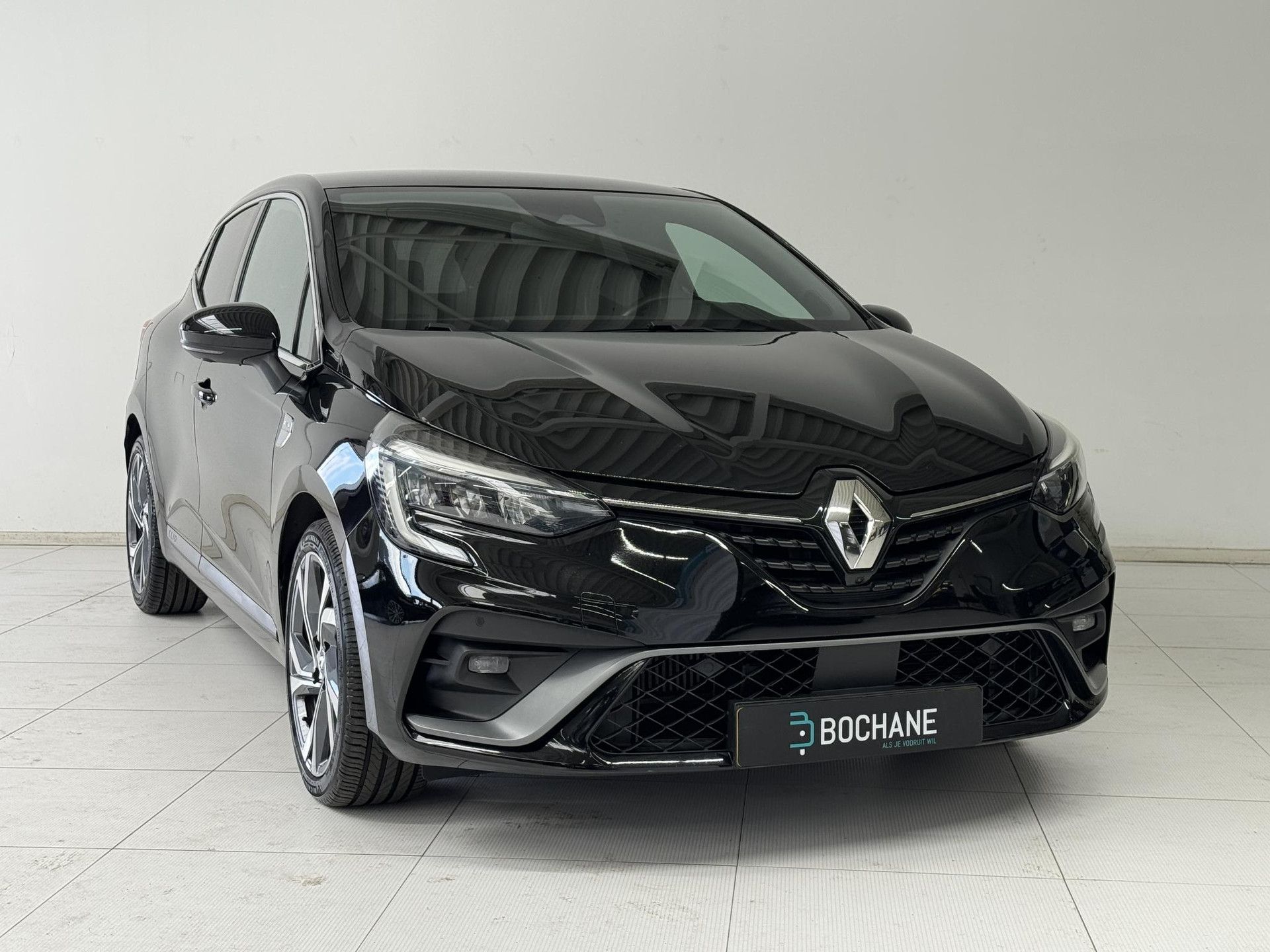 Renault Clio met kenteken L-940-LZ – detailfoto