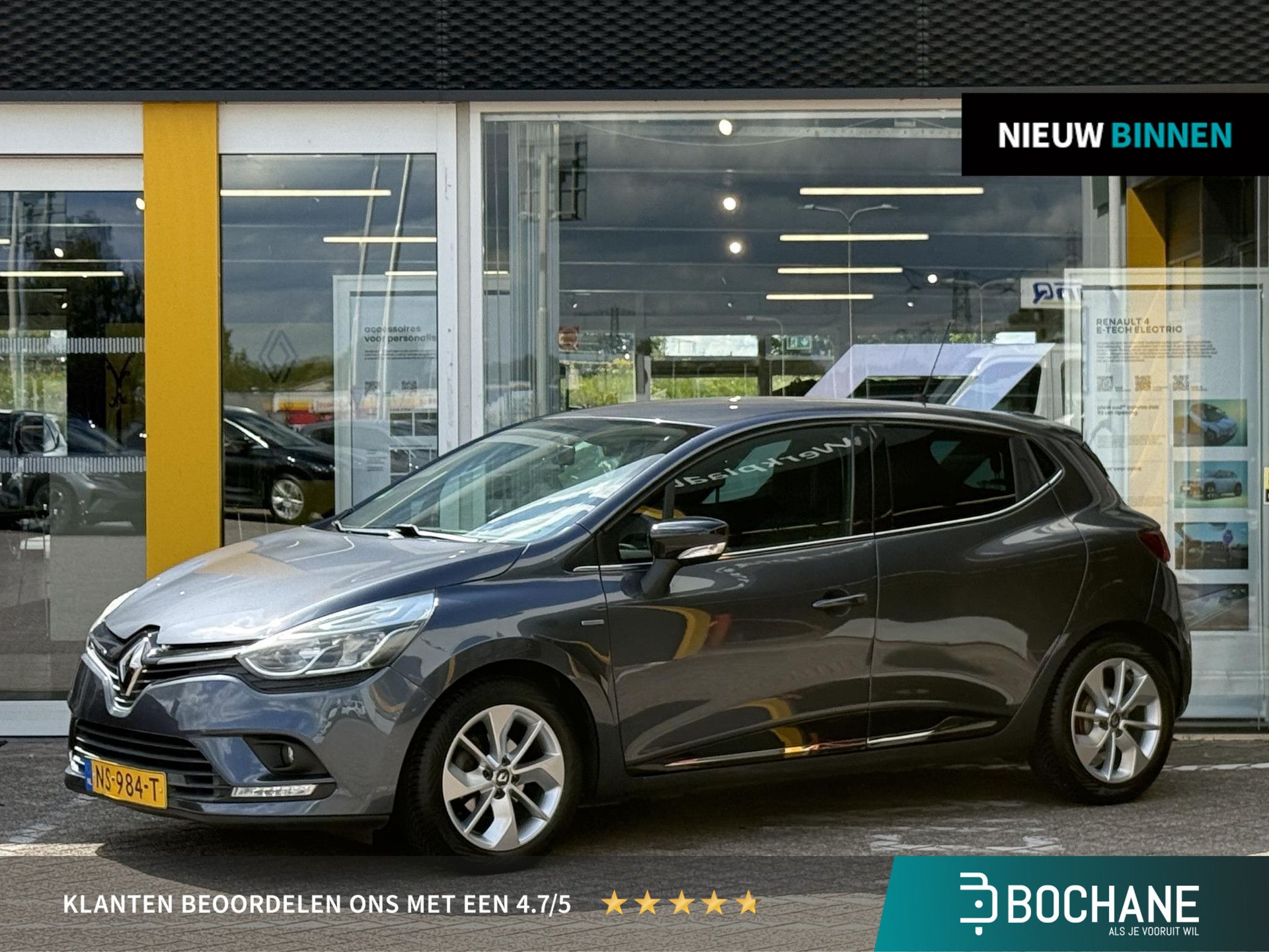 Renault Clio met kenteken NS-984-T – vooraanzicht