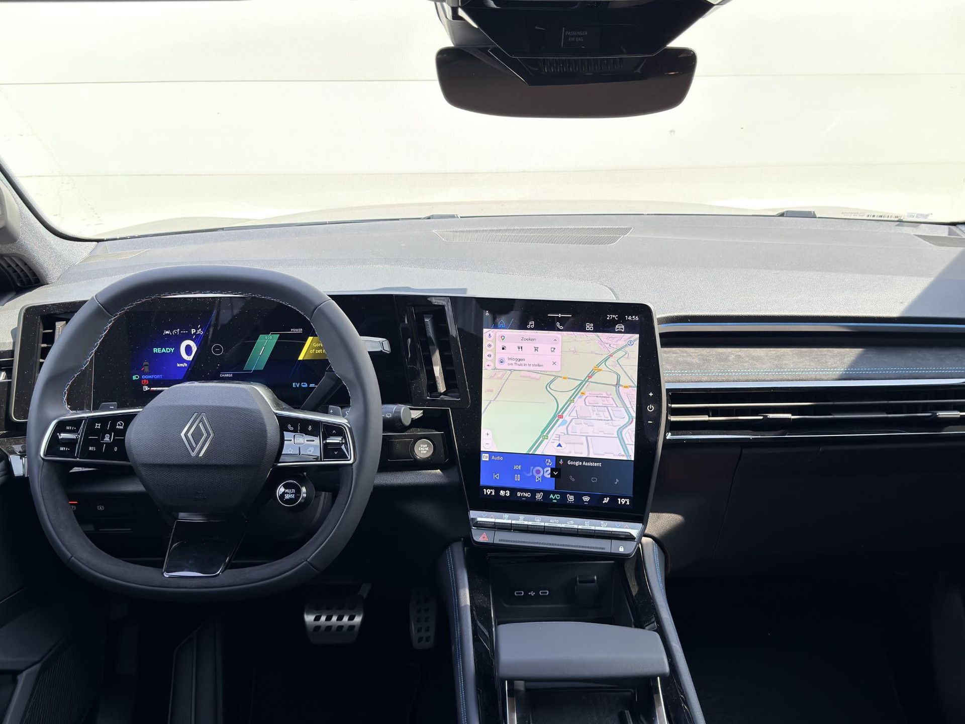 Renault Espace met kenteken KSB-78-K – interieur