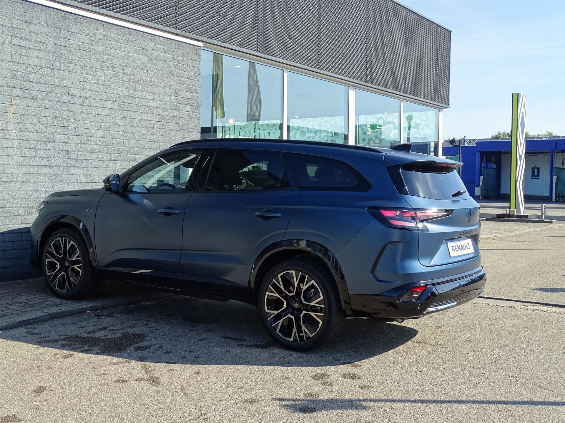 Renault Espace met kenteken KSZ-36-R – detailfoto