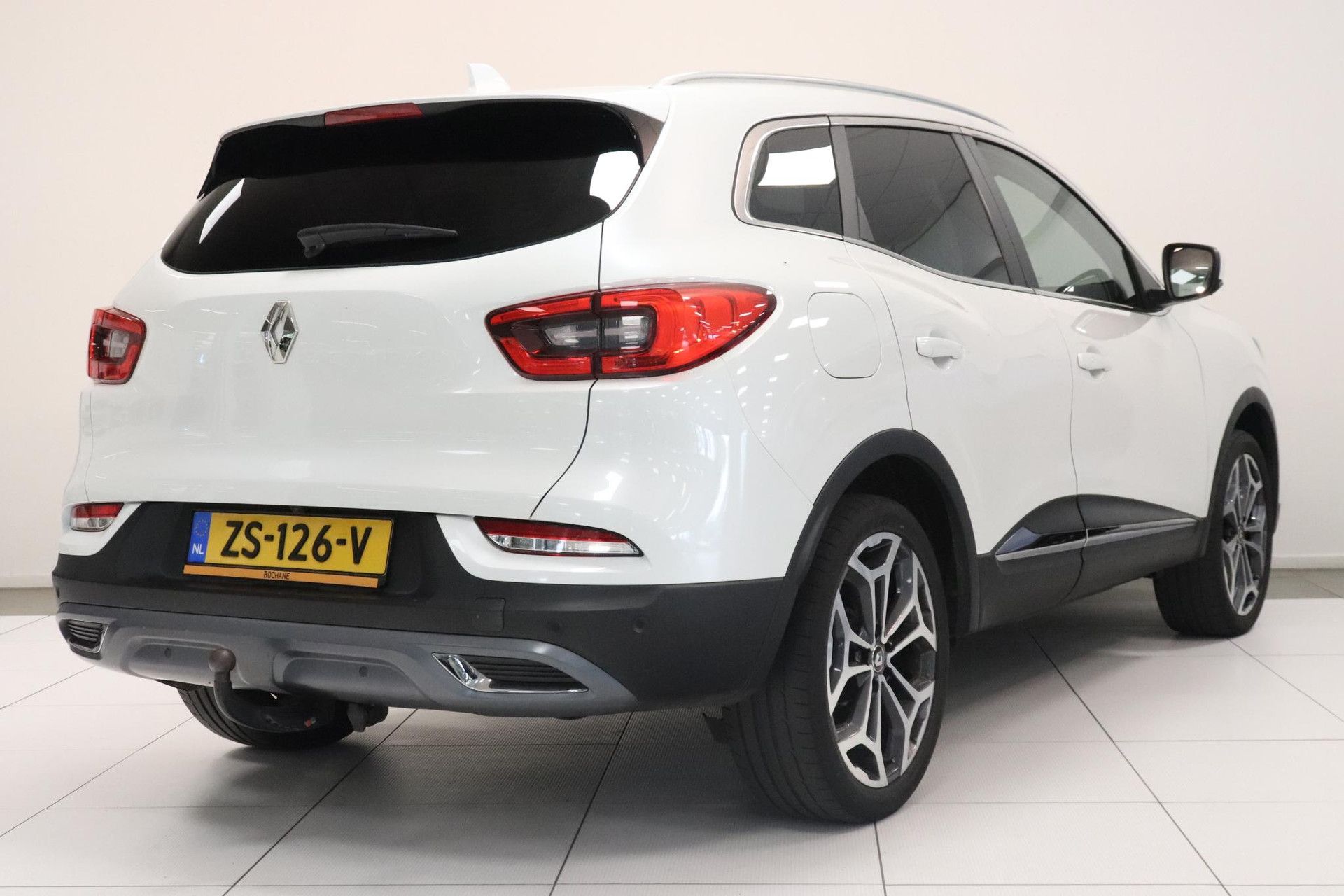 Renault Kadjar met kenteken ZS-126-V – achteraanzicht