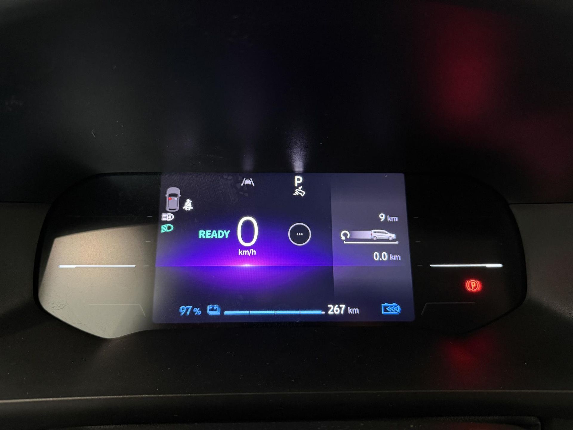Renault Kangoo met kenteken V-30-PTF – dashboard