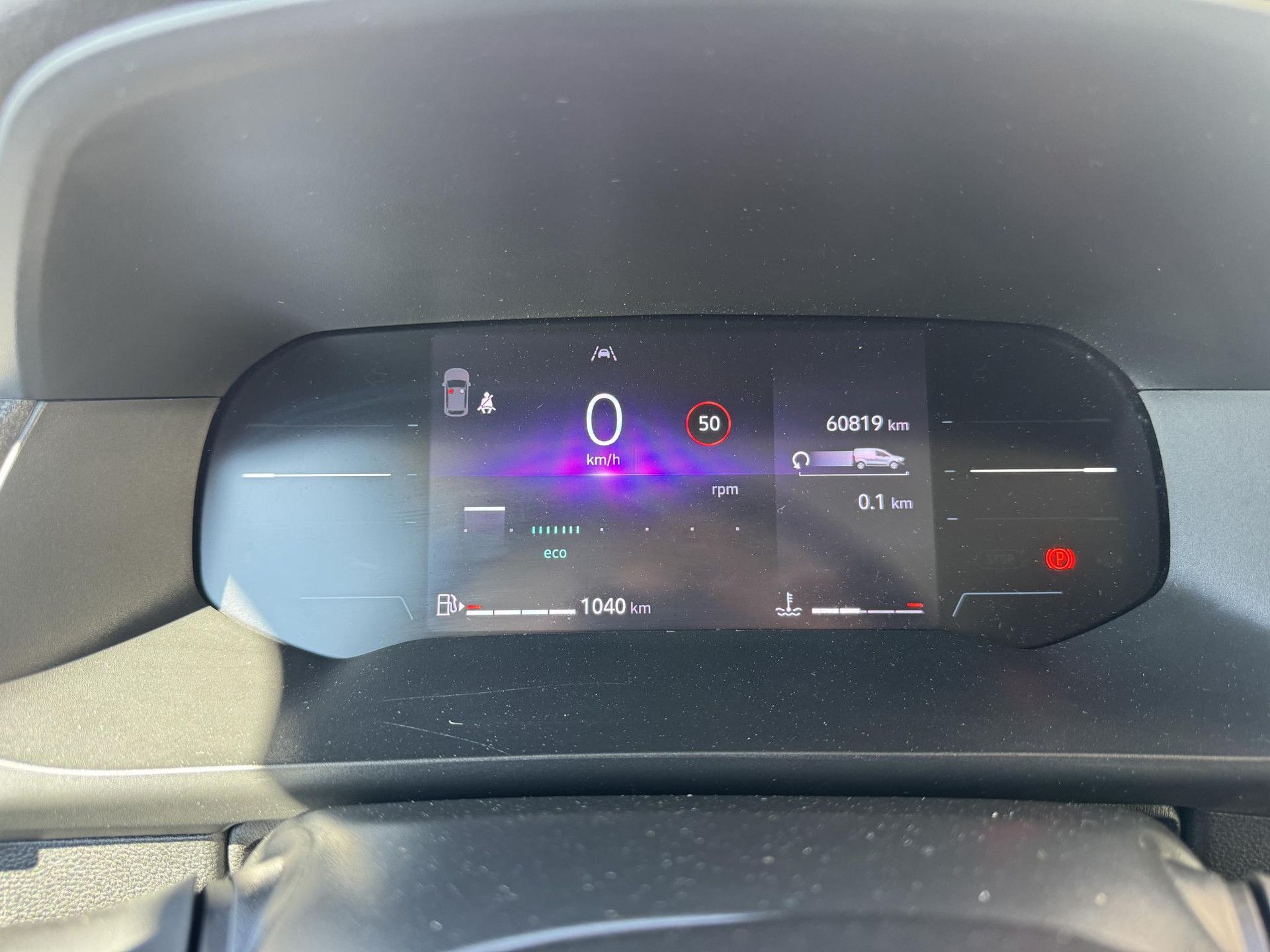 Renault Kangoo met kenteken V-91-HXX – dashboard