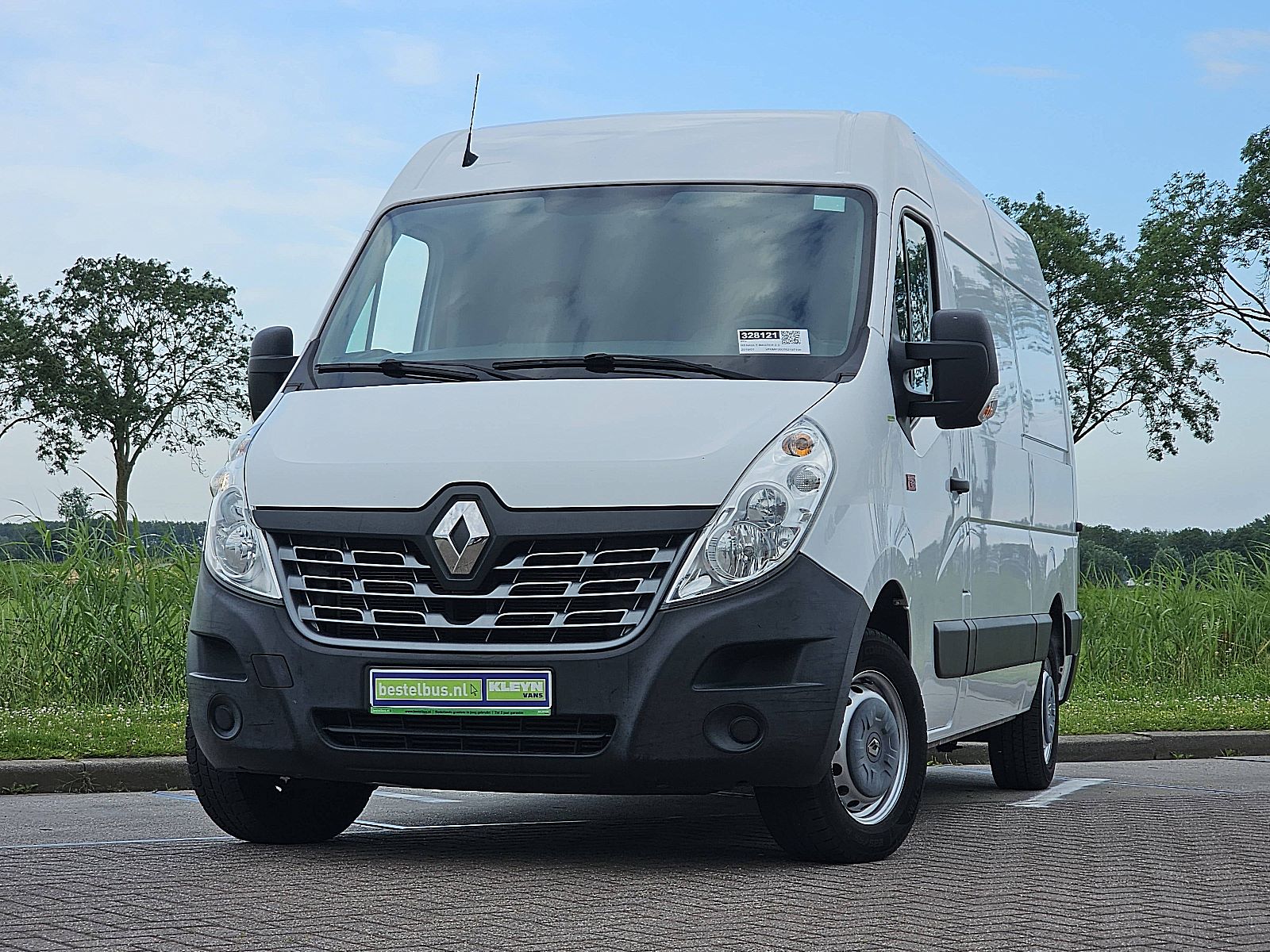 Renault Master – vooraanzicht