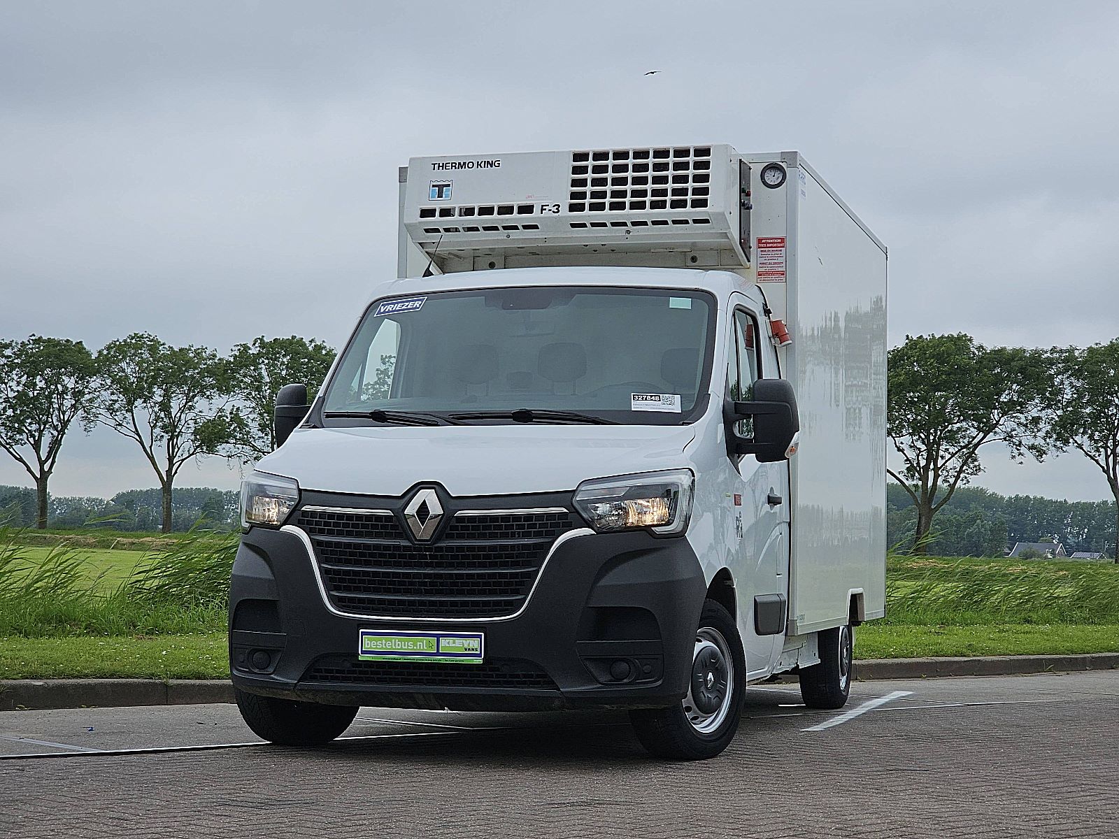 Renault Master – vooraanzicht
