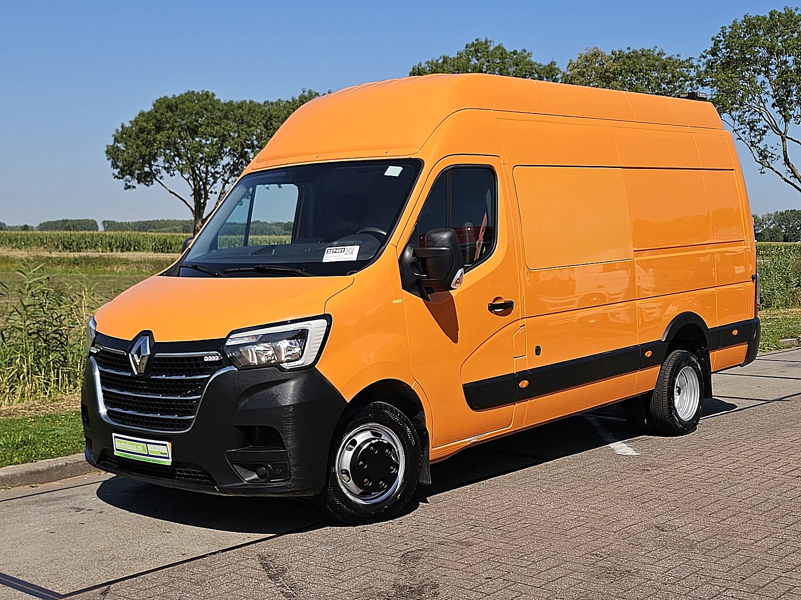 Renault Master – achteraanzicht