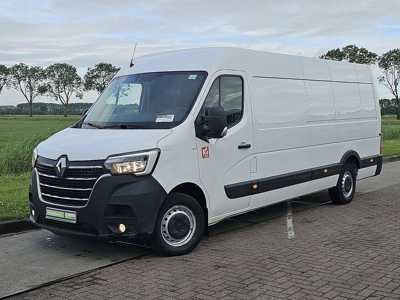 Renault Master – achteraanzicht