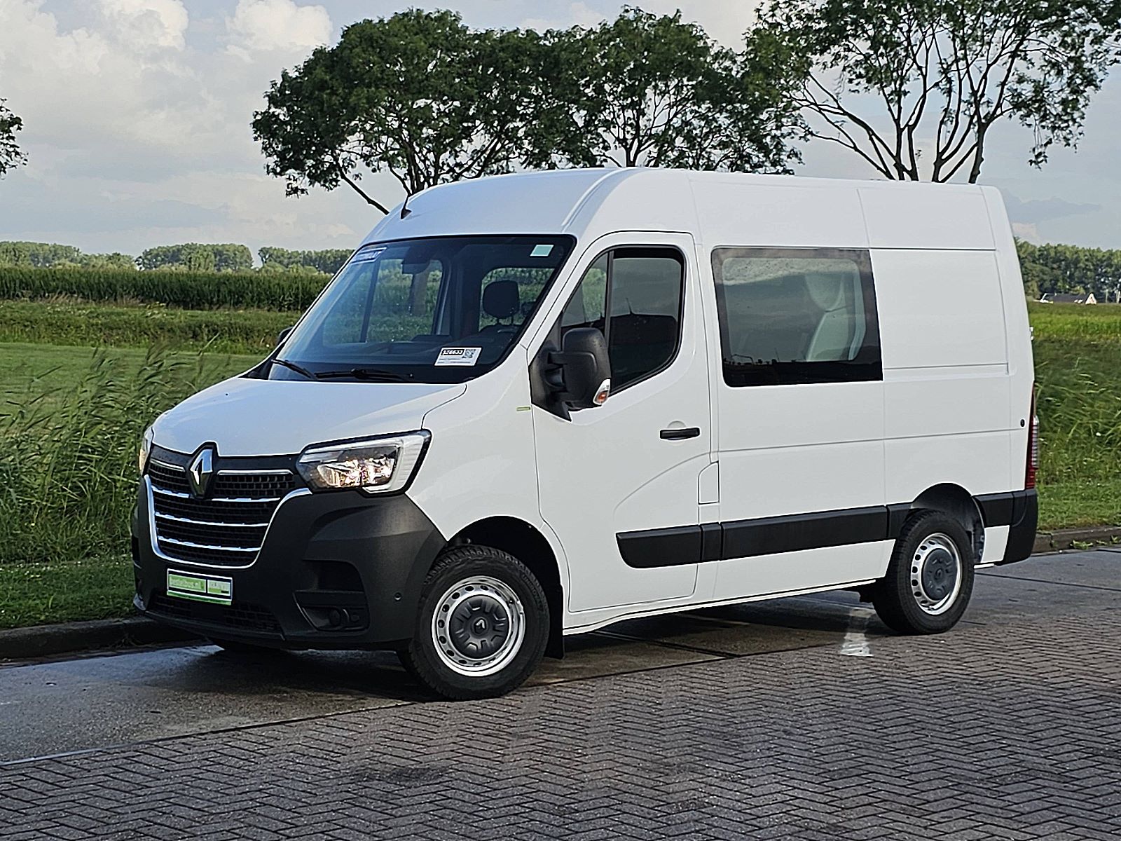 Renault Master – achteraanzicht