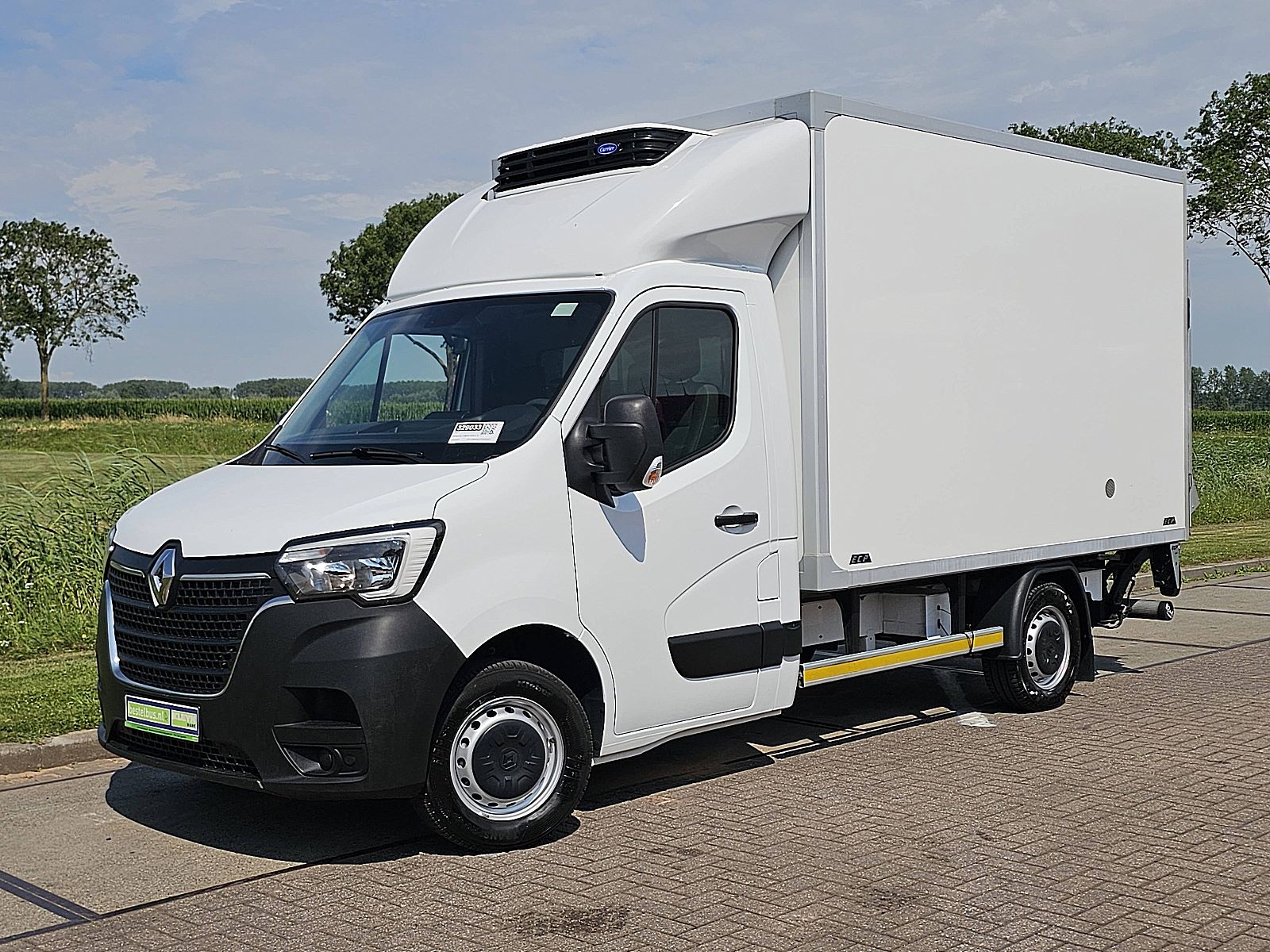 Renault Master – achteraanzicht