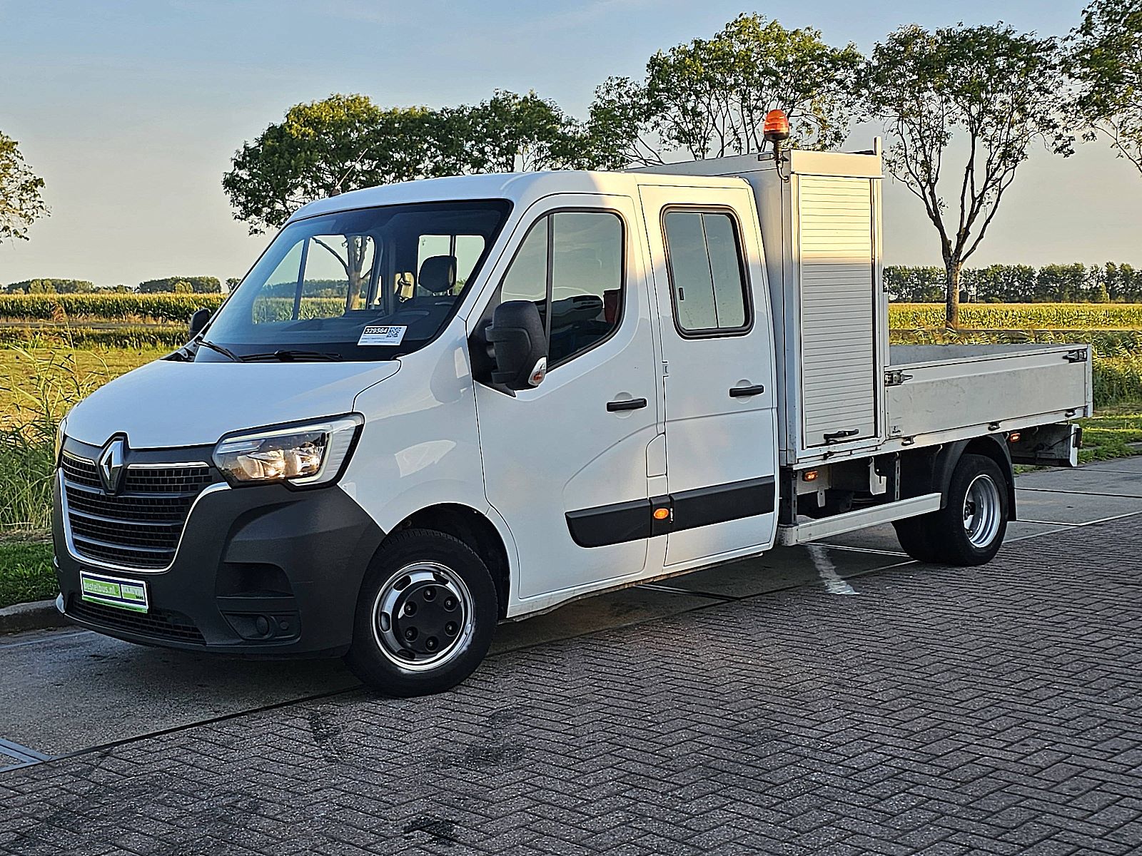 Renault Master – achteraanzicht