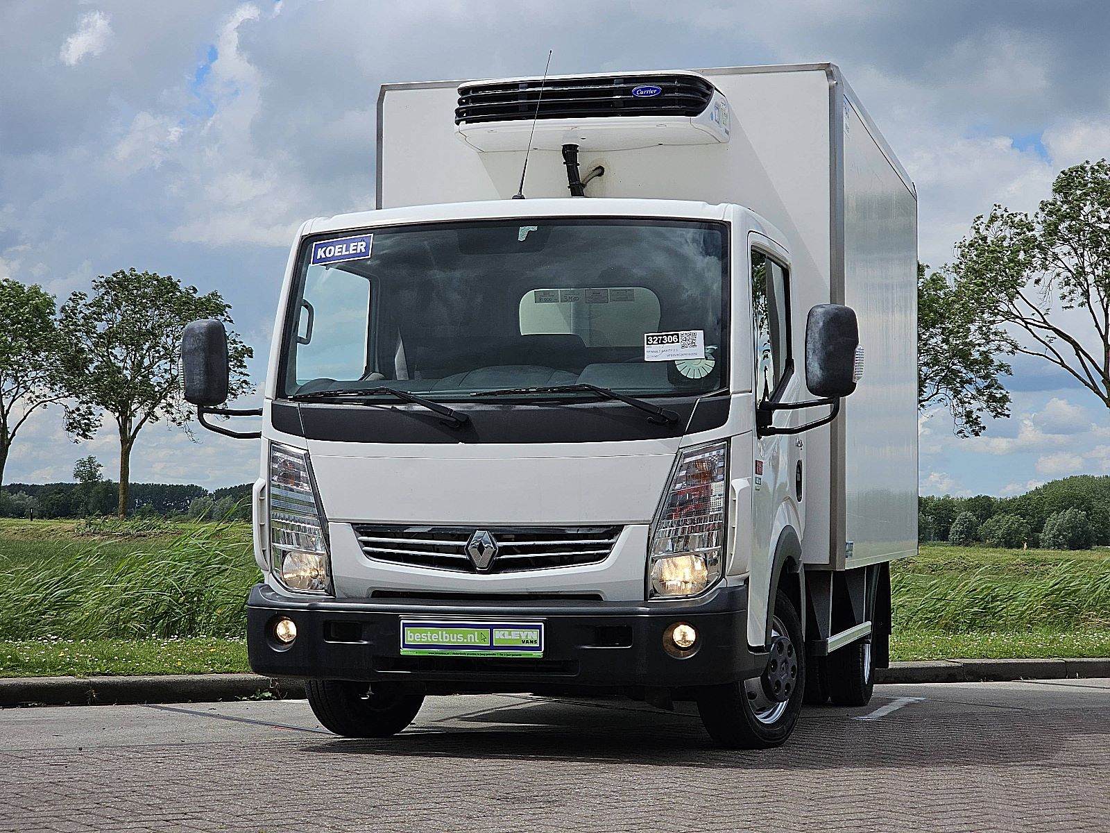 Renault MAXITY – vooraanzicht