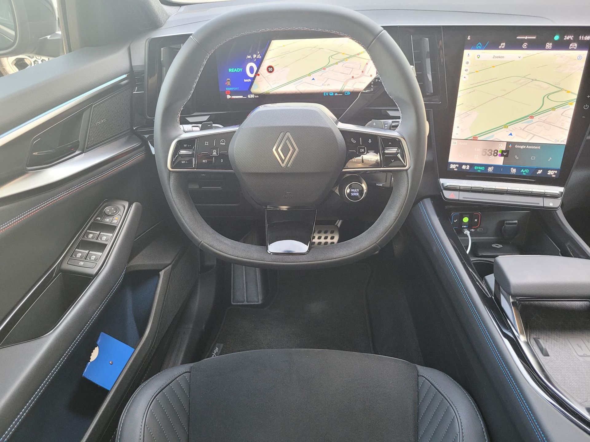 Renault Rafale met kenteken JSV-62-H – interieur
