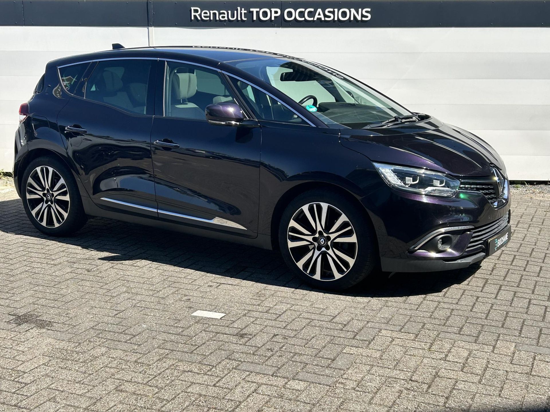 Renault Scénic met kenteken H-570-FX – detailfoto