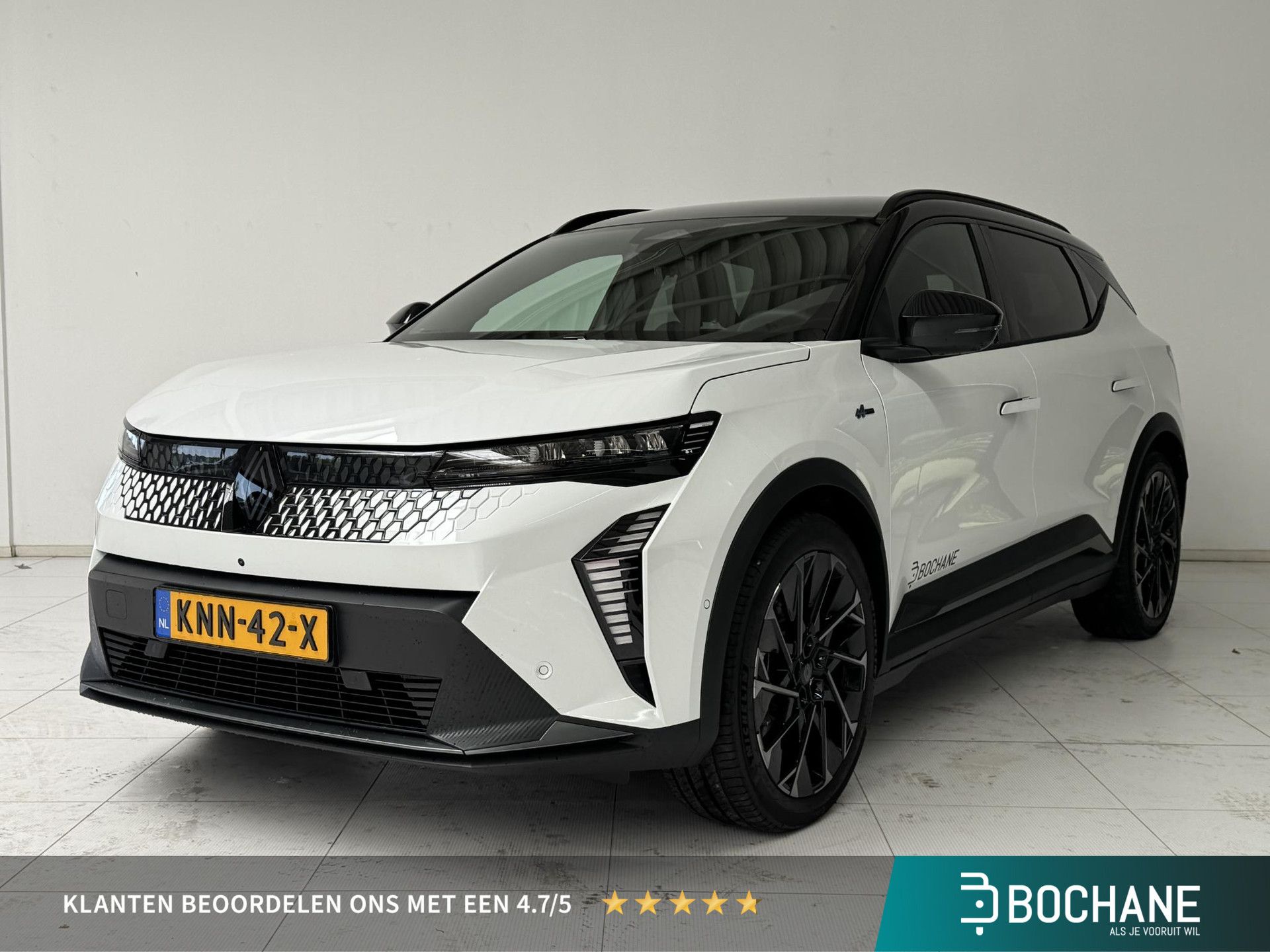 Renault Scénic met kenteken KNN-42-X – vooraanzicht
