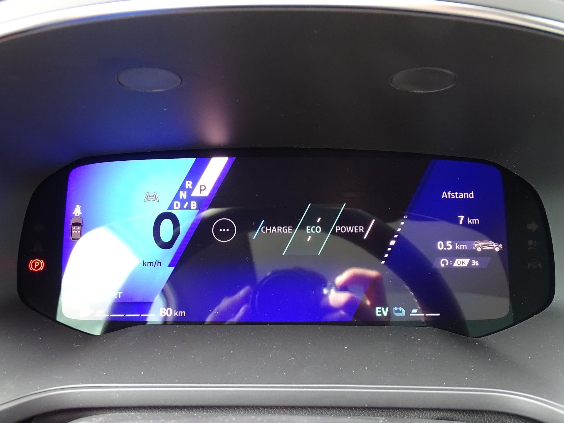 Renault Symbioz met kenteken KKG-48-S – dashboard