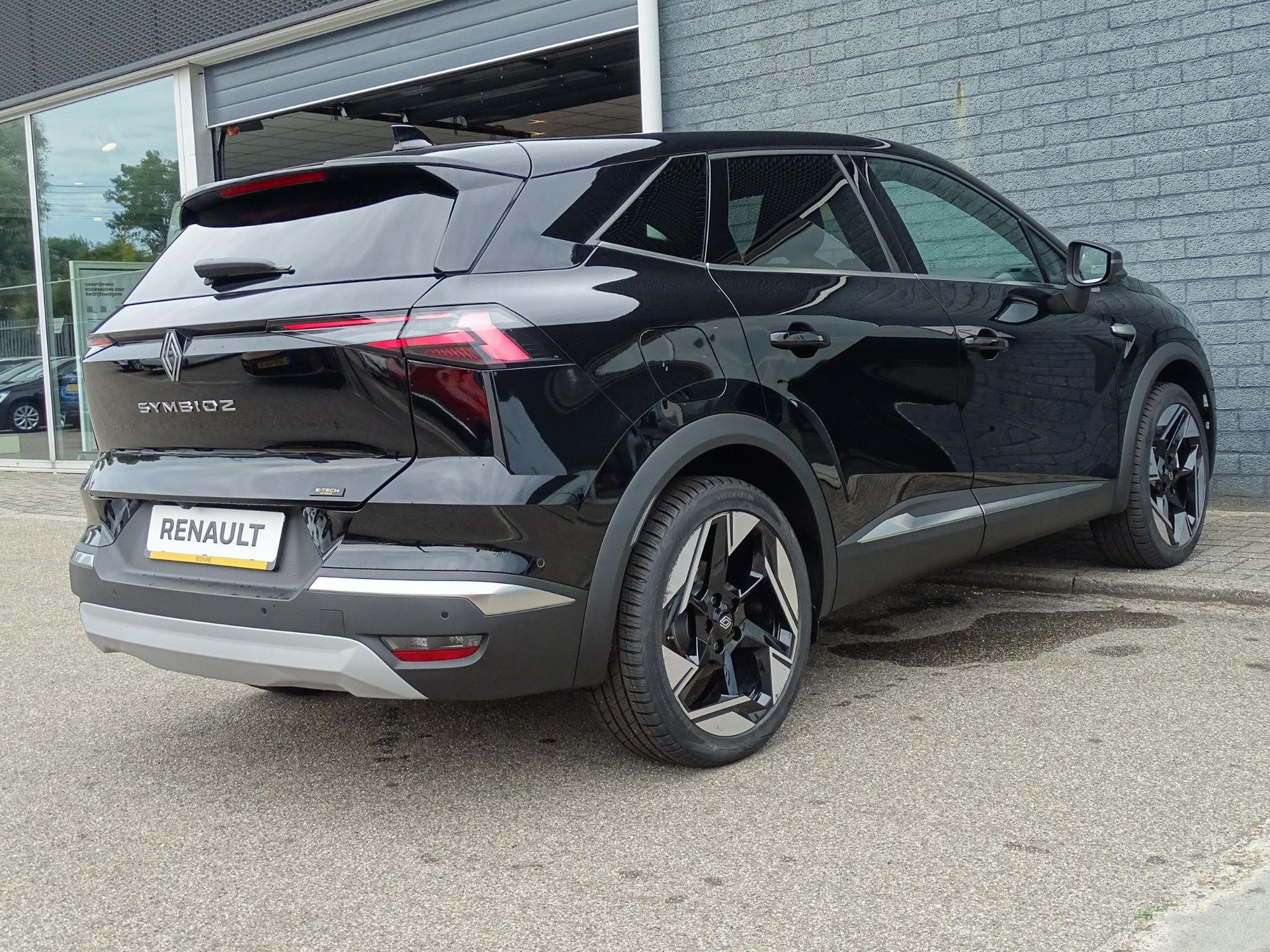 Renault Symbioz met kenteken KKG-54-S – achteraanzicht