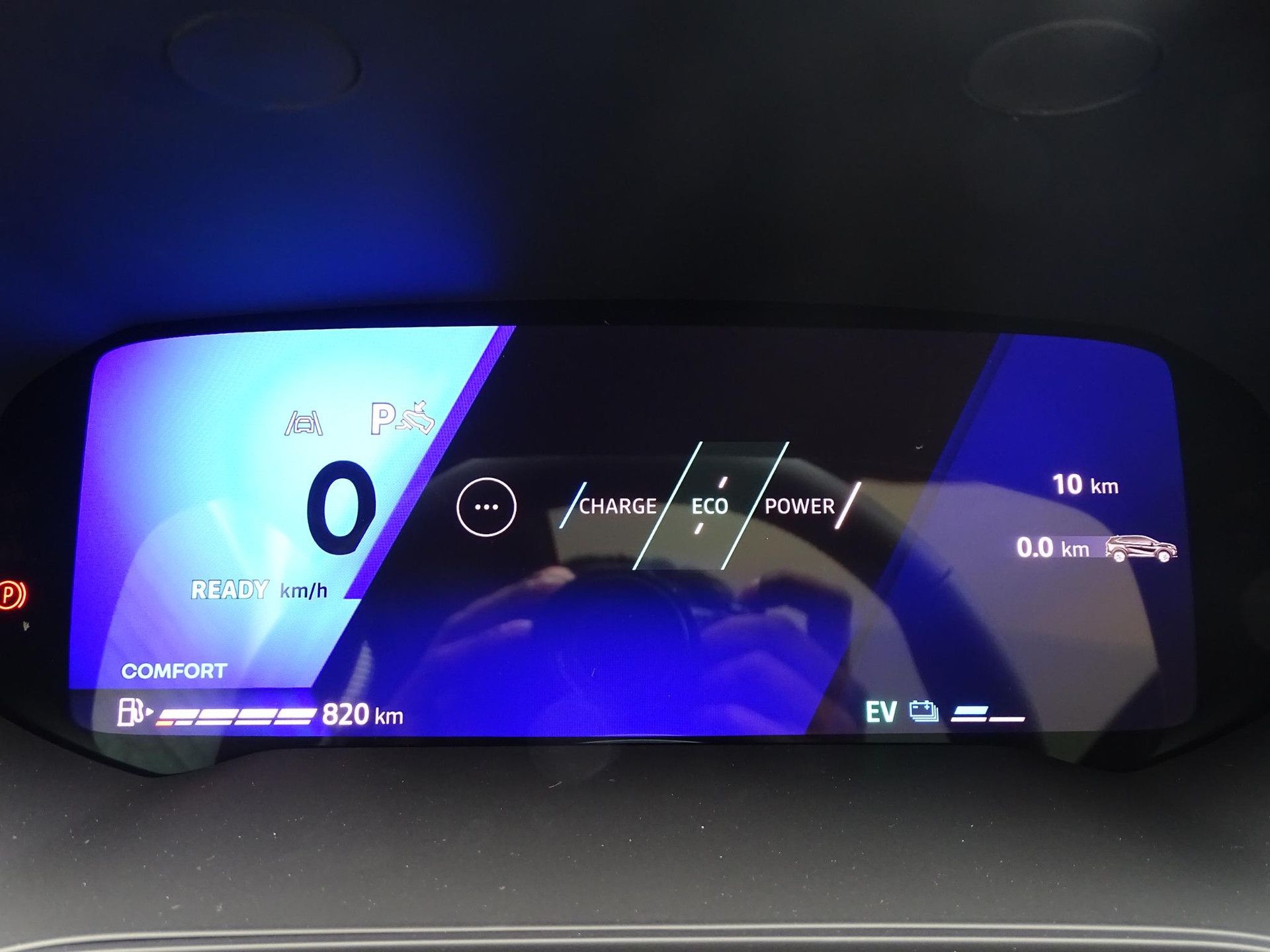 Renault Symbioz met kenteken KKG-54-S – dashboard