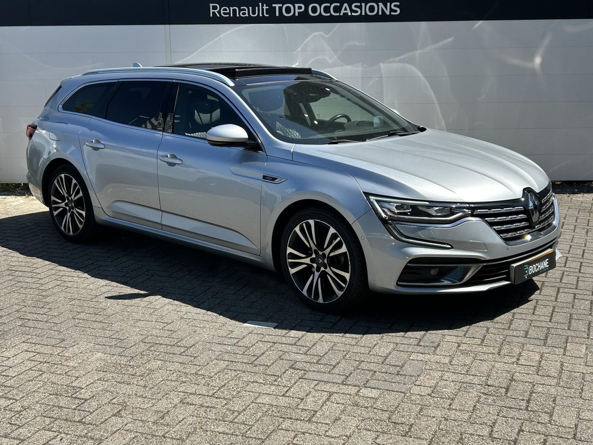Renault Talisman met kenteken L-189-KH – detailfoto