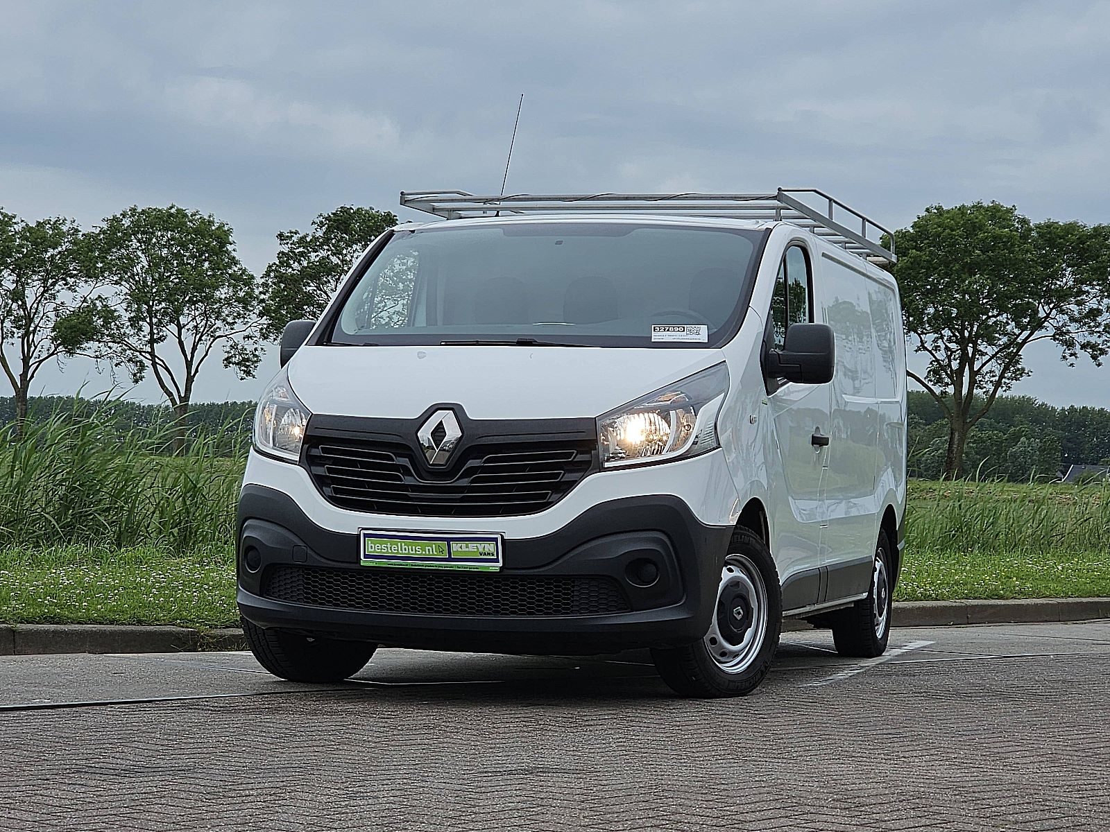Renault Trafic – vooraanzicht