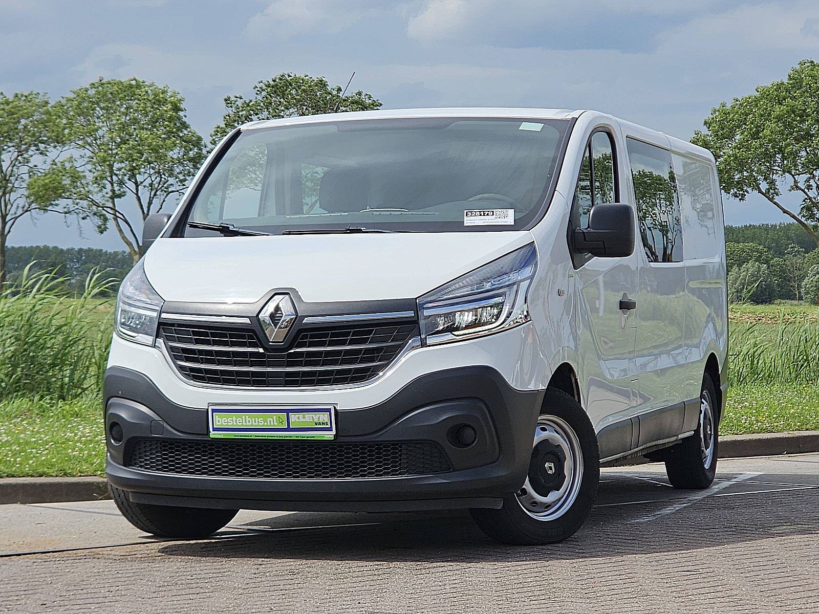 Renault Trafic – vooraanzicht