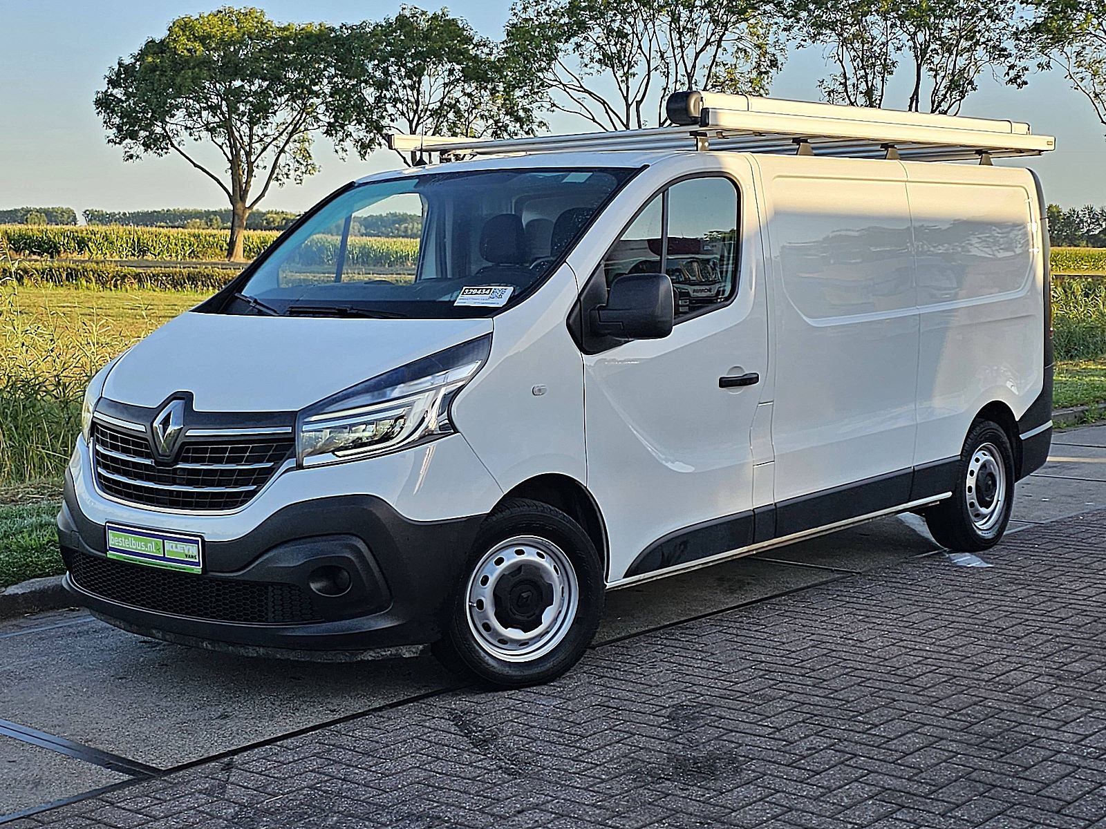 Renault Trafic – achteraanzicht