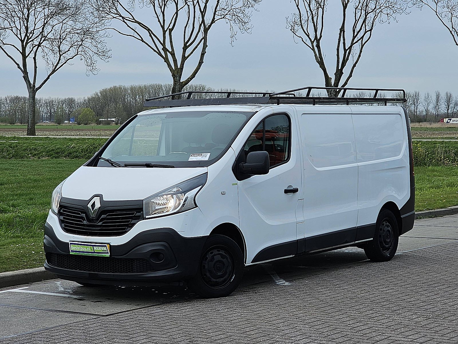 Renault Trafic – achteraanzicht