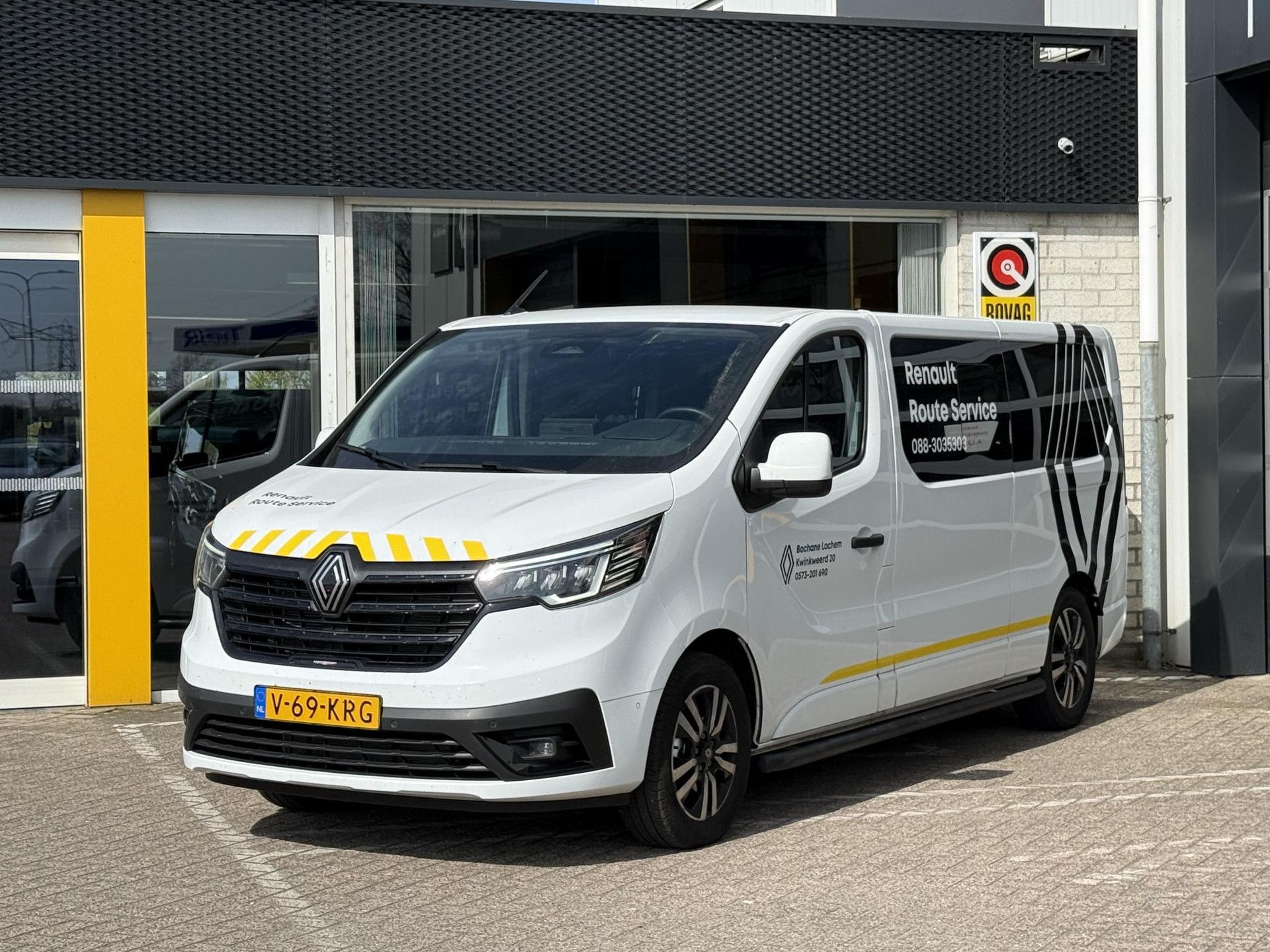 Renault Trafic met kenteken V-69-KRG – dashboard