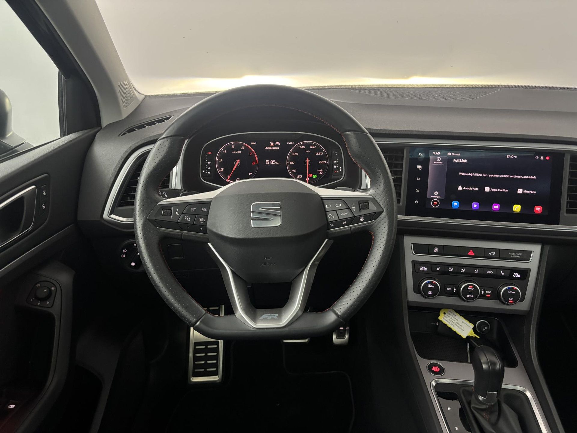 SEAT Ateca met kenteken KLT-56-Z – interieur