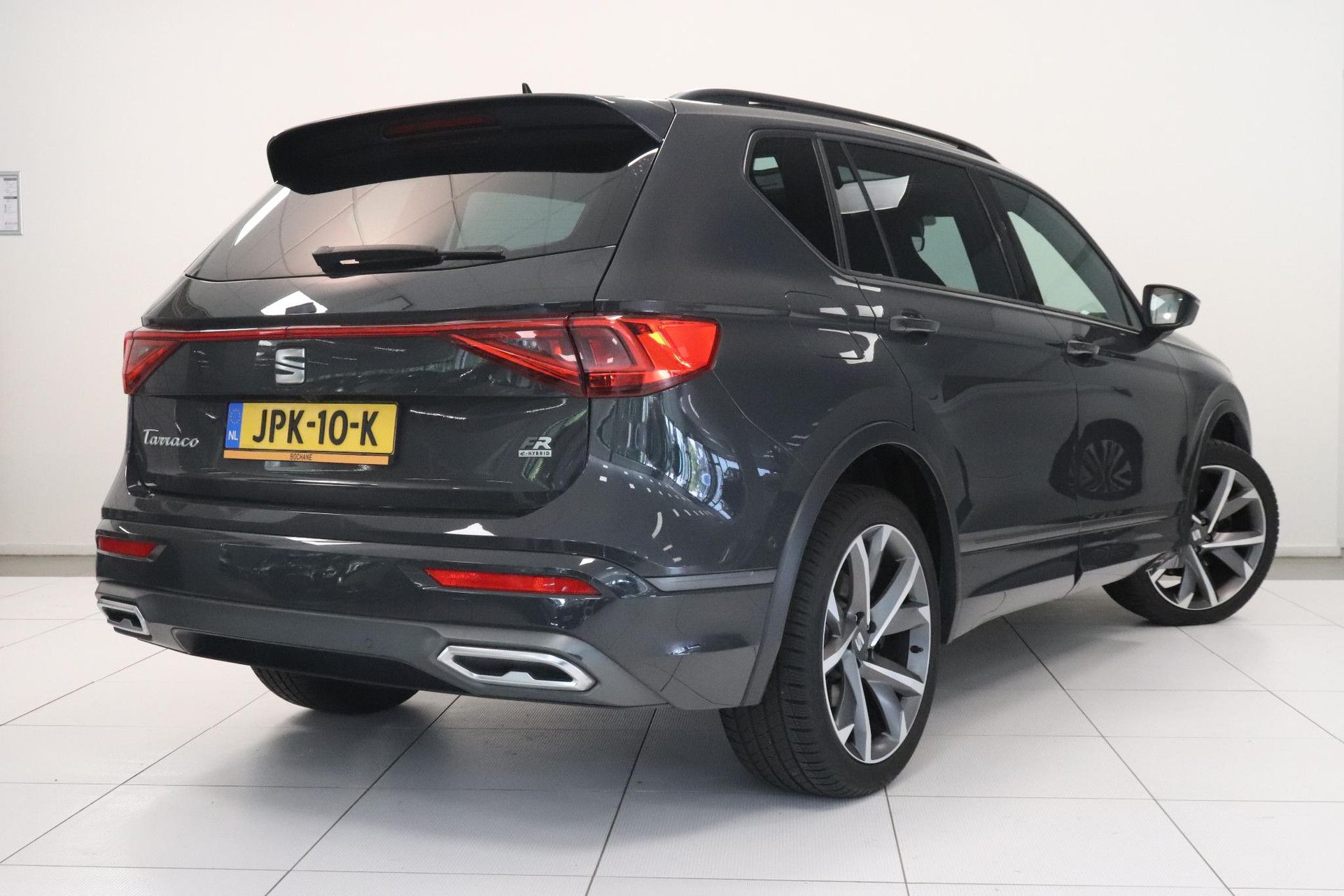 SEAT Tarraco met kenteken JPK-10-K – achteraanzicht