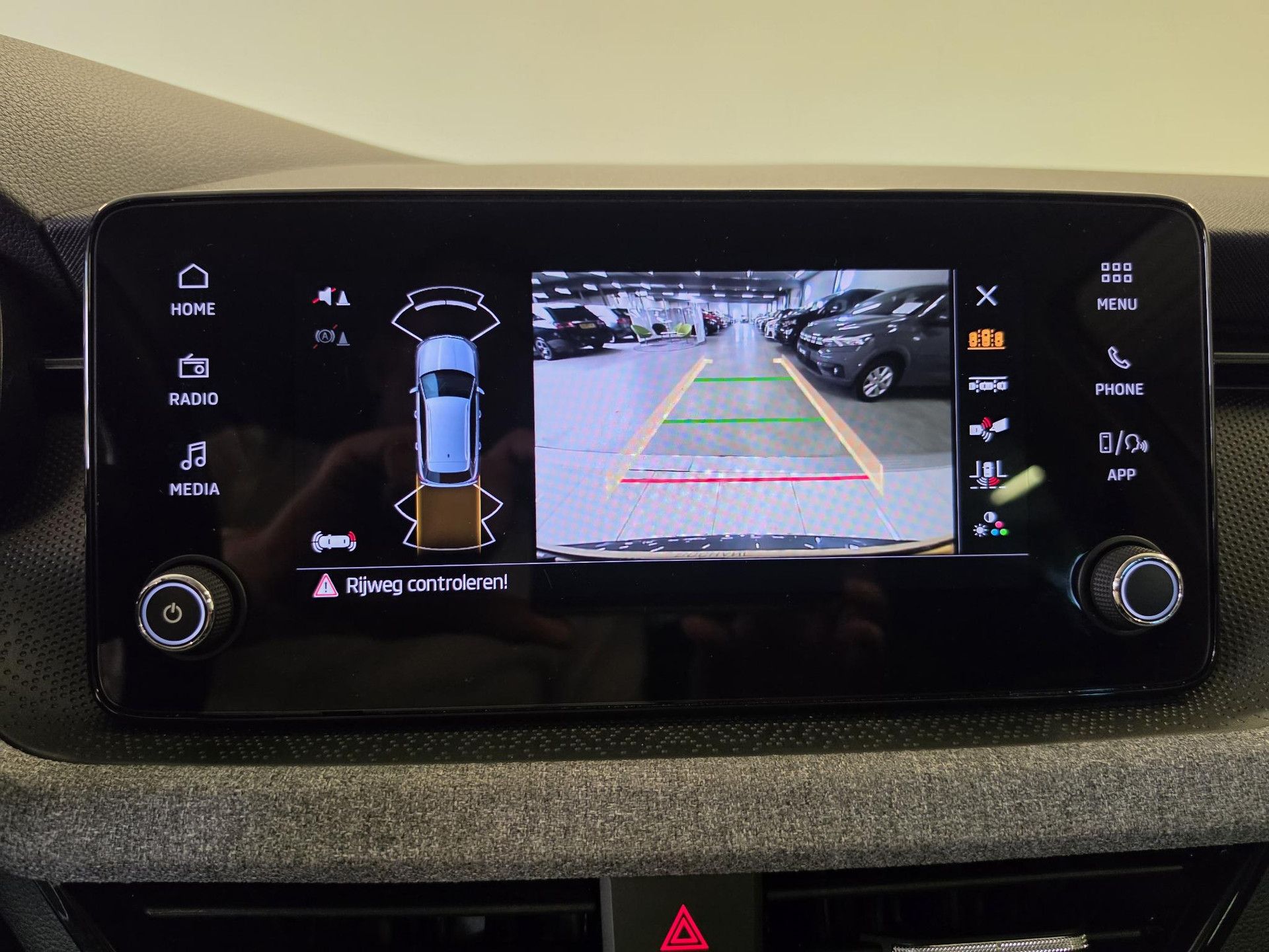 Skoda Kamiq met kenteken KKP-76-L – interieur