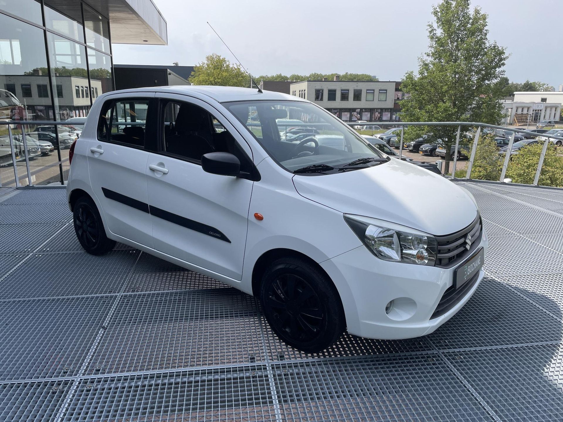 Suzuki Celerio met kenteken RP-271-G – detailfoto