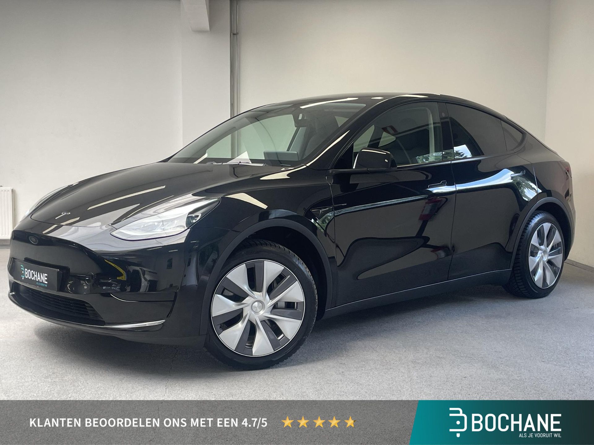 Tesla ModelY met kenteken X-989-LB – vooraanzicht