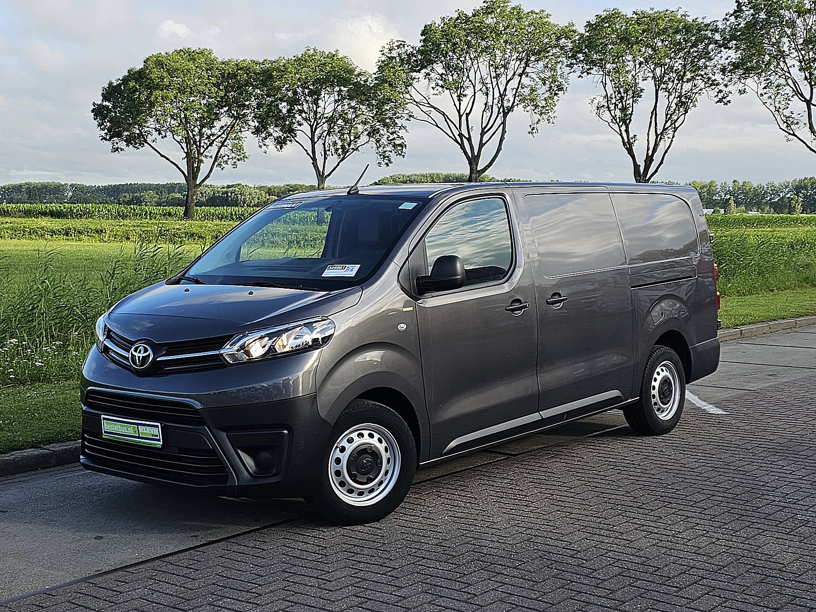 Toyota PRO-ACE – achteraanzicht
